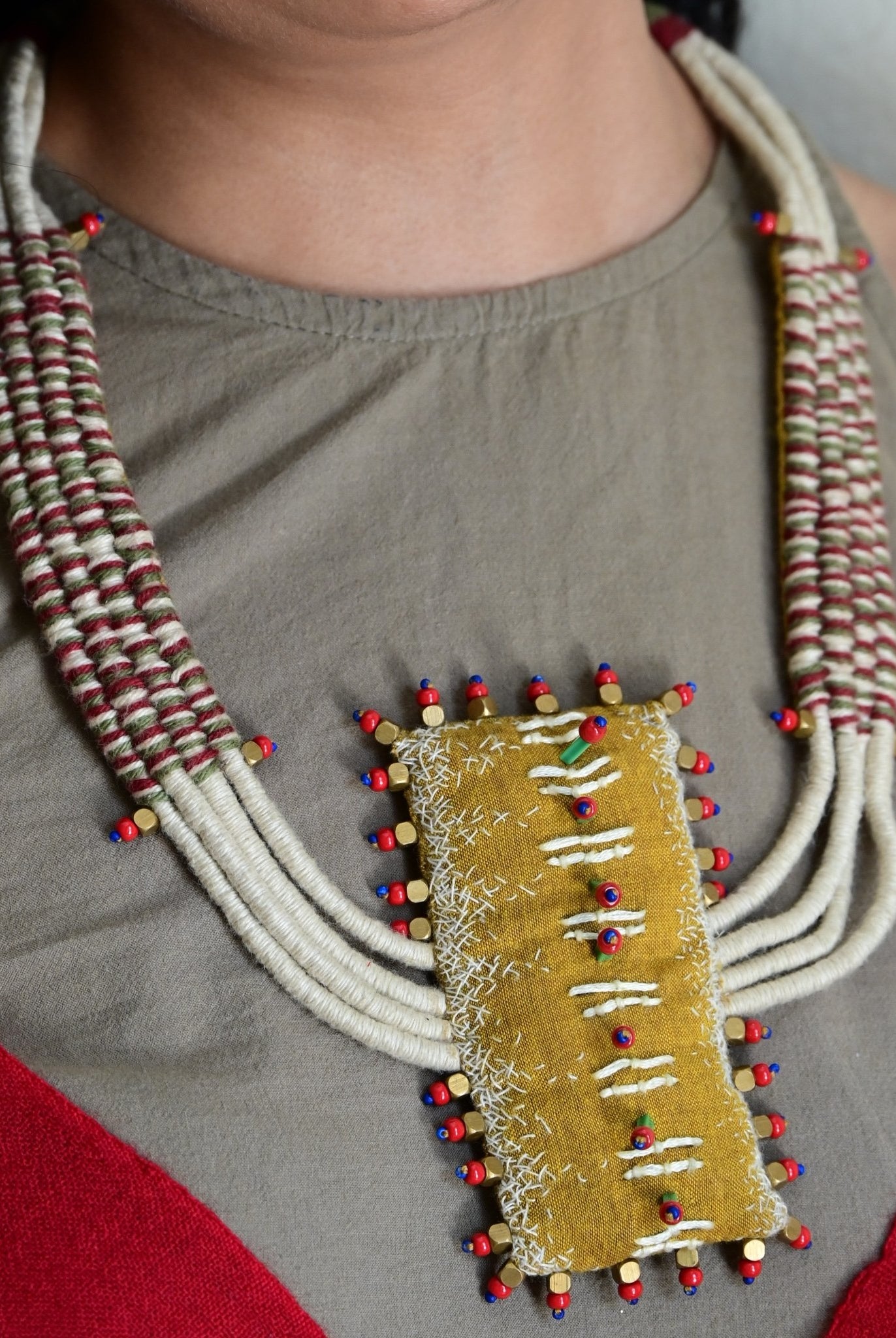 Handwoven Amulet Necklace - CiceroniNeckpieceBandish