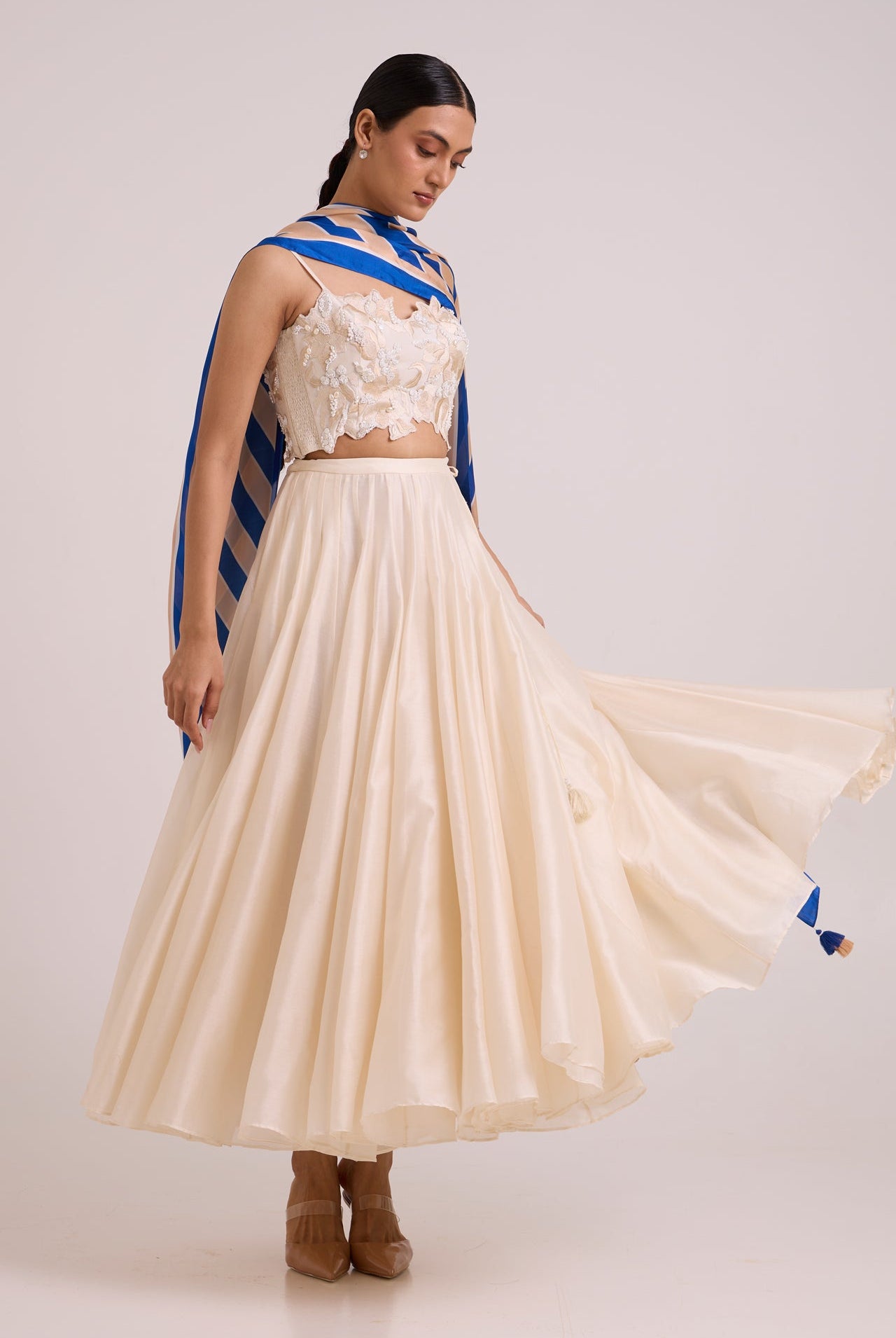 Hansa - Snow Laden Skirt Set - CiceroniLehenga SetMadder Much