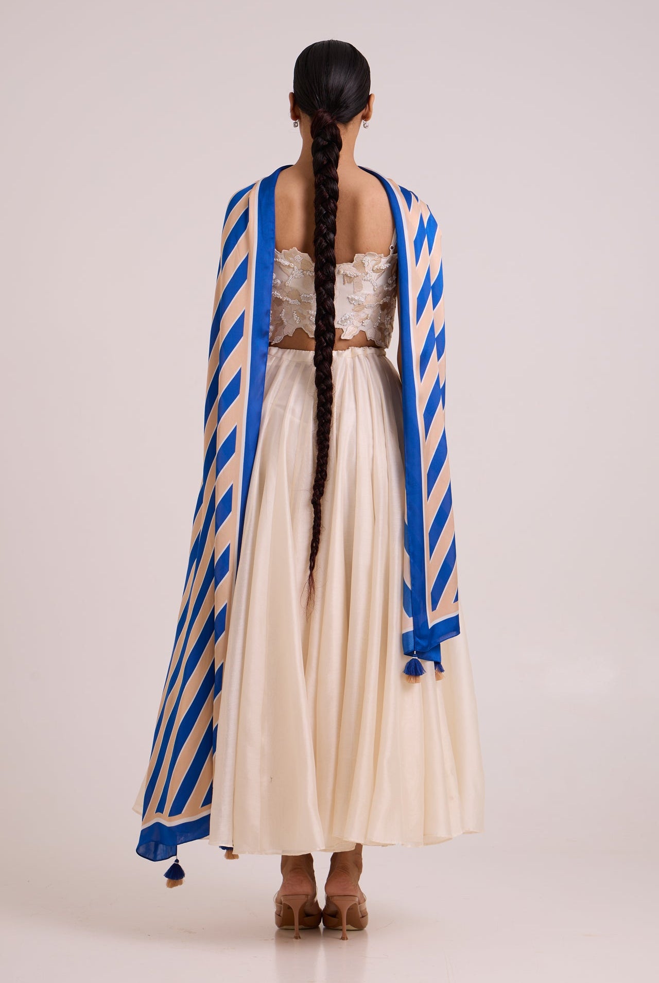 Hansa - Snow Laden Skirt Set - CiceroniLehenga SetMadder Much