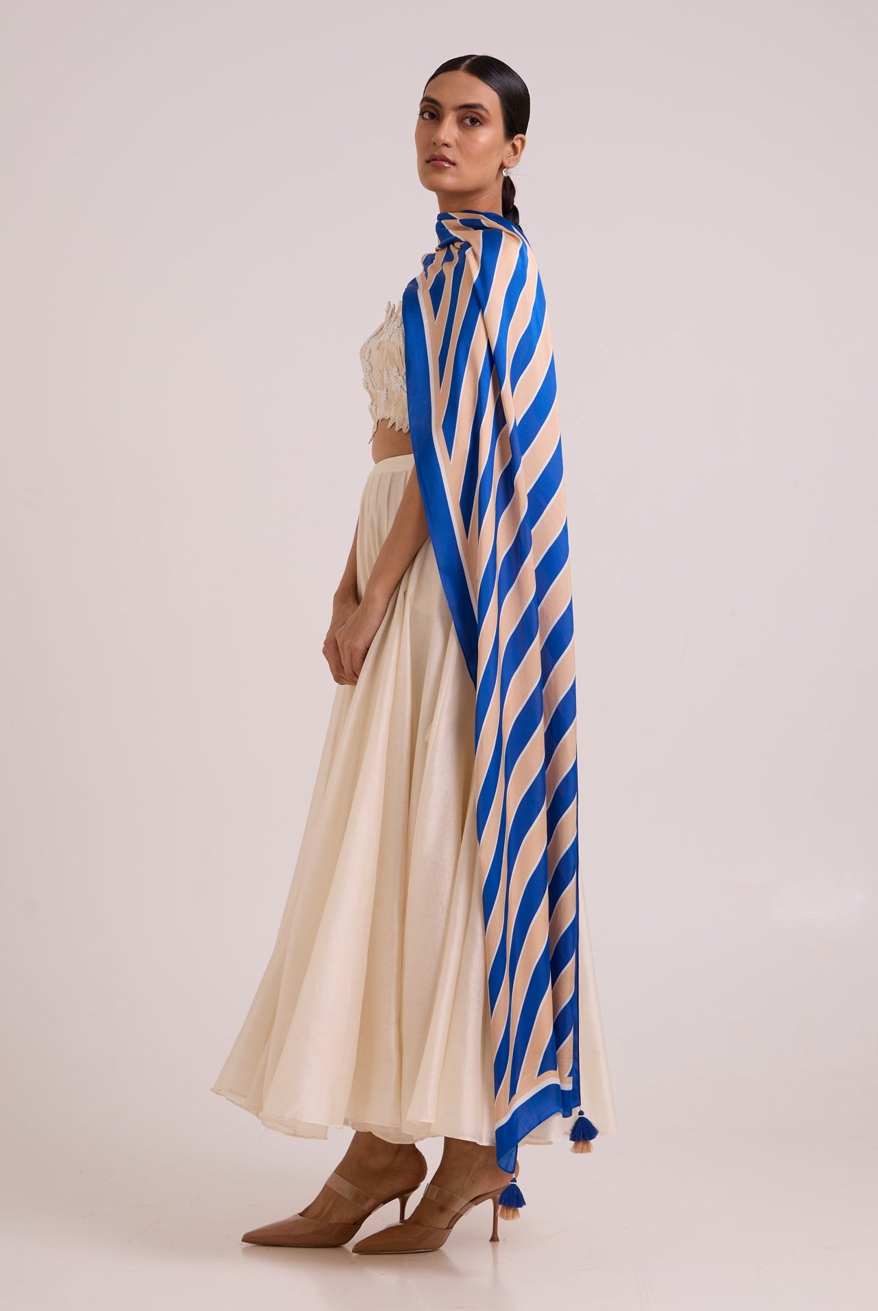 Hansa - Snow Laden Skirt Set - CiceroniLehenga SetMadder Much