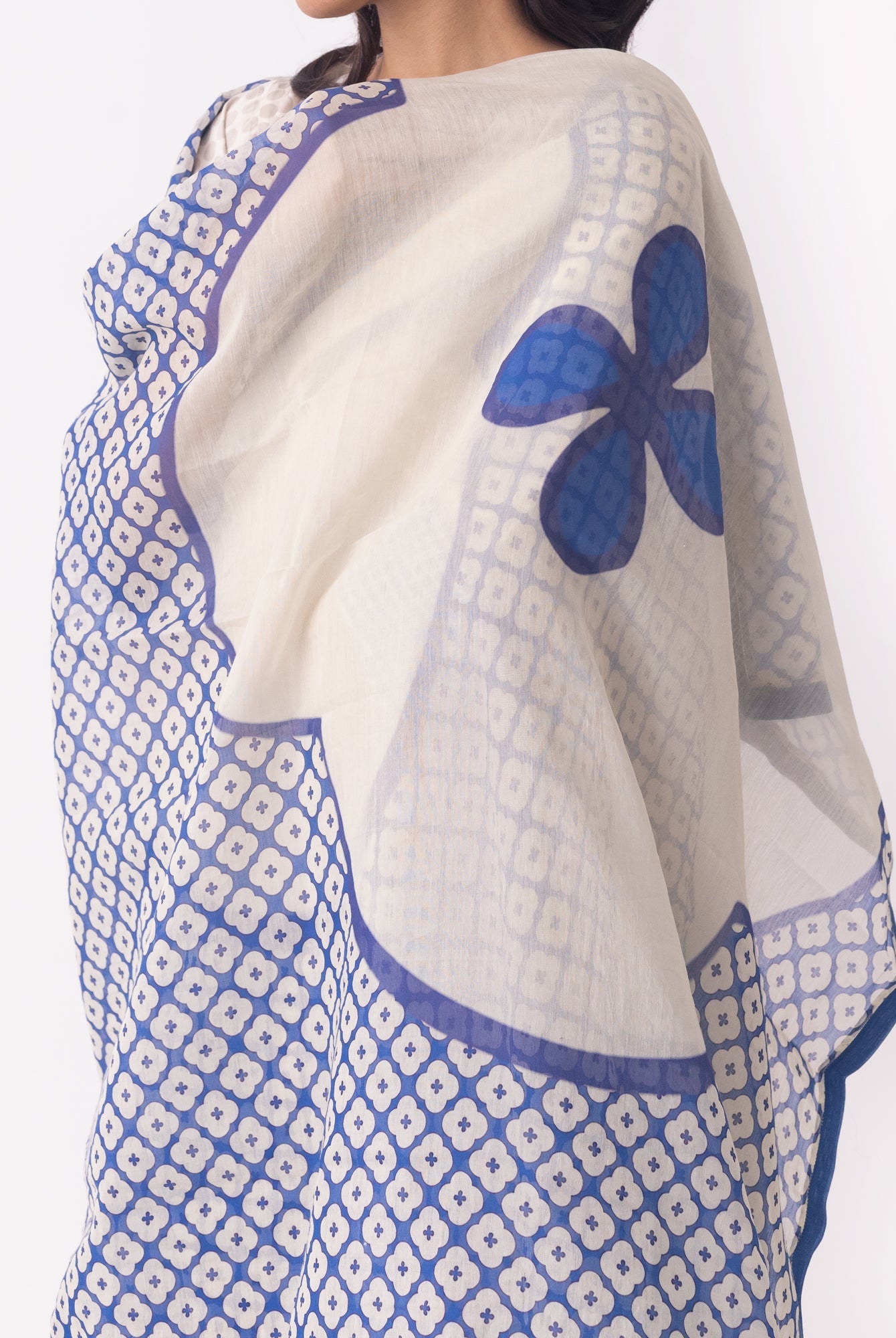 Haruki Dupatta - CiceroniDupattaShades of India