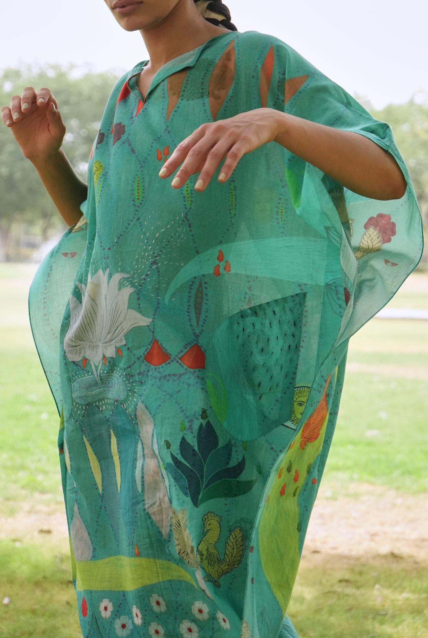 Hearth Kaftaan In Chetti Green - CiceroniDressesNIKYTA