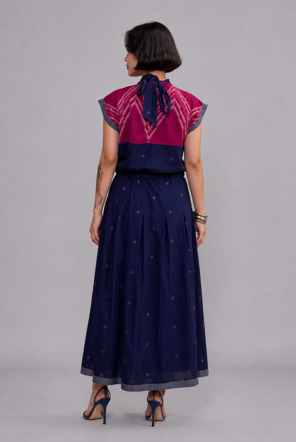High Neck Tie-up Top & Inverted Pleat Skirt Set – Magenta Karat Jamdani - CiceroniSkirt SetBhomra