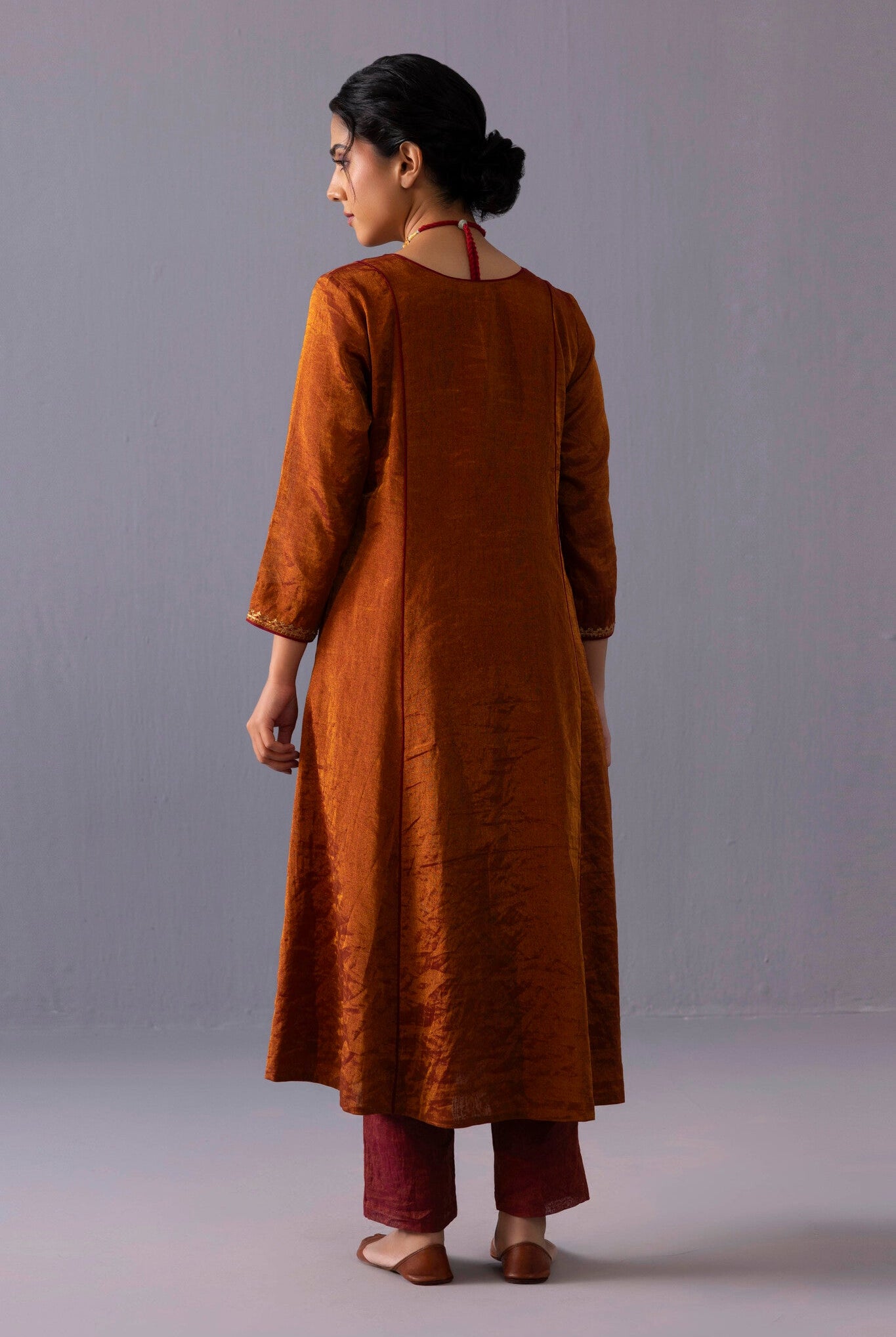 Himani Kurta Set - Red - CiceroniKurta SetsLabel Shreya Sharma