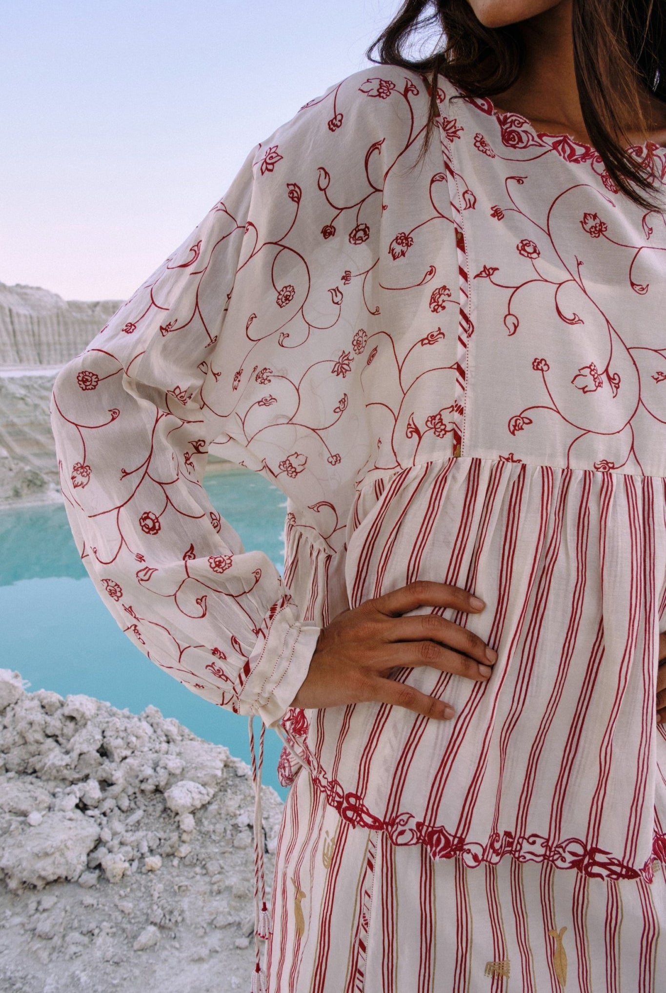 Hintha Gathered Dress - CiceroniDressesAhmev