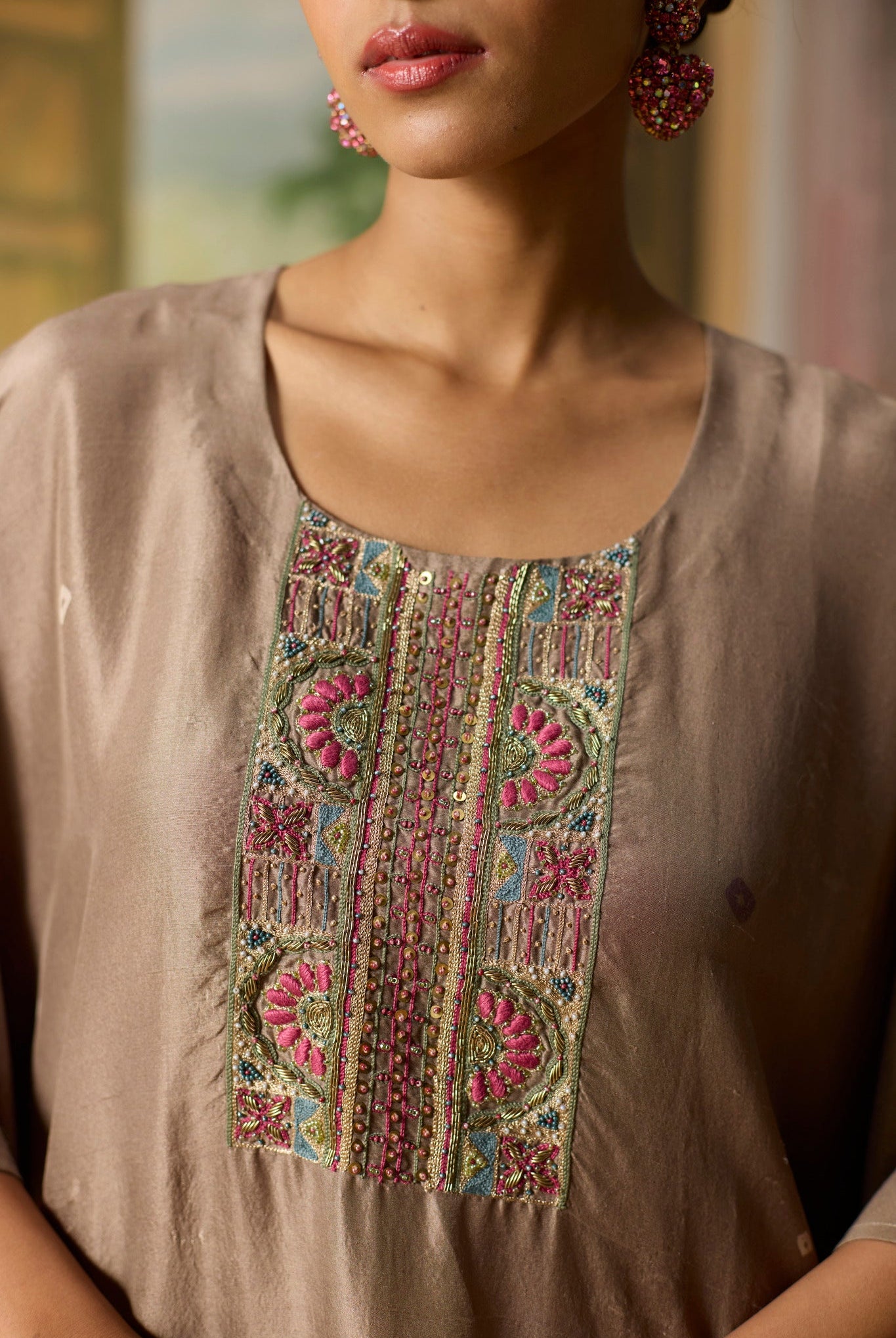 Holly Kaftan - Brown - CiceroniKaftanKhyati Rughani