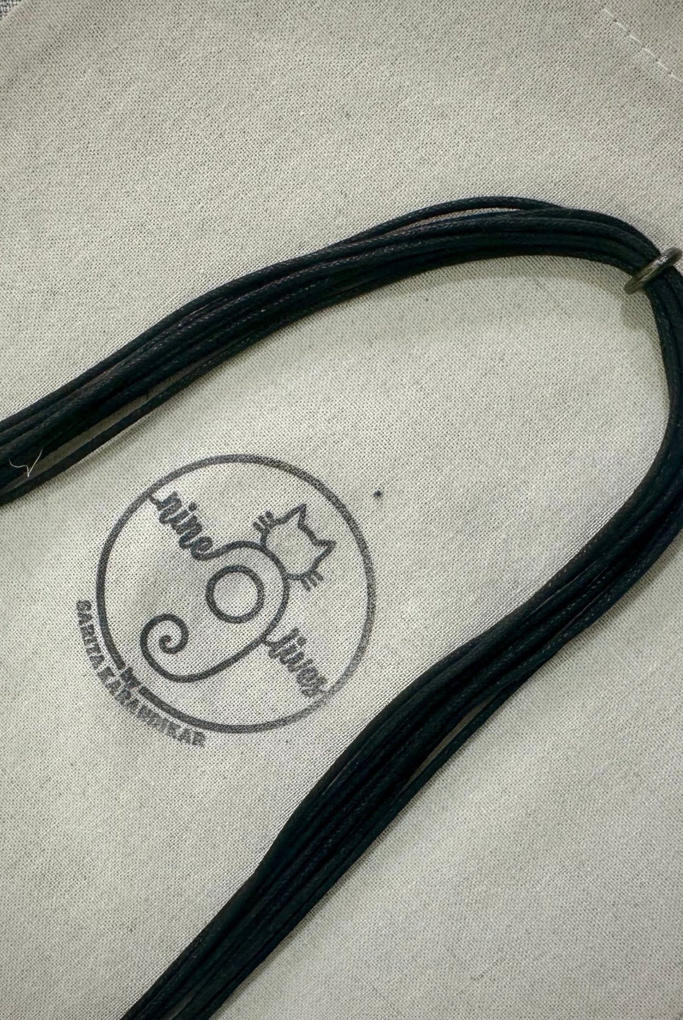 Horseshoe Neckpiece - Multicolor - CiceroniNeckpieceNine Lives