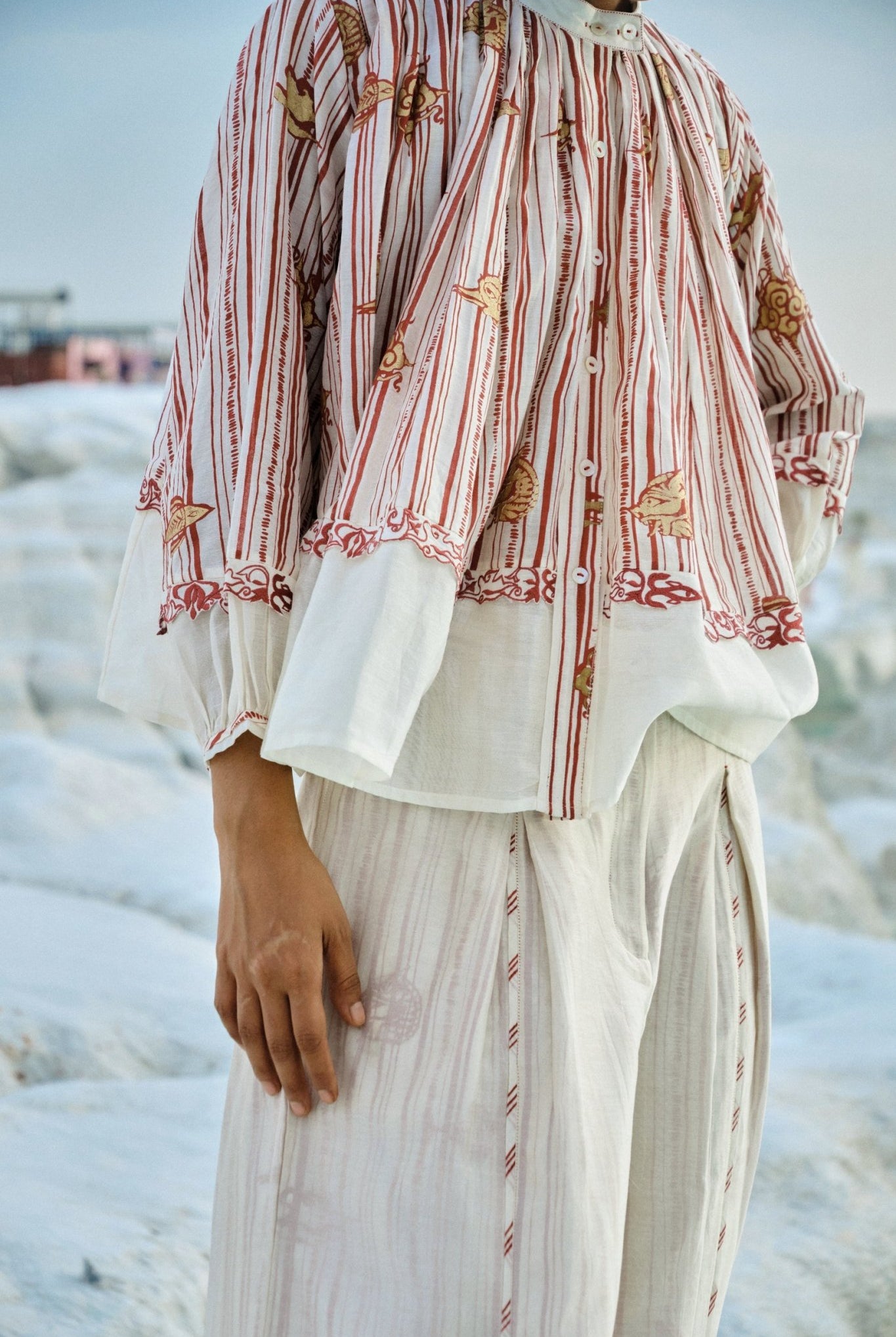 Htet Gathered Top - CiceroniTopsAhmev