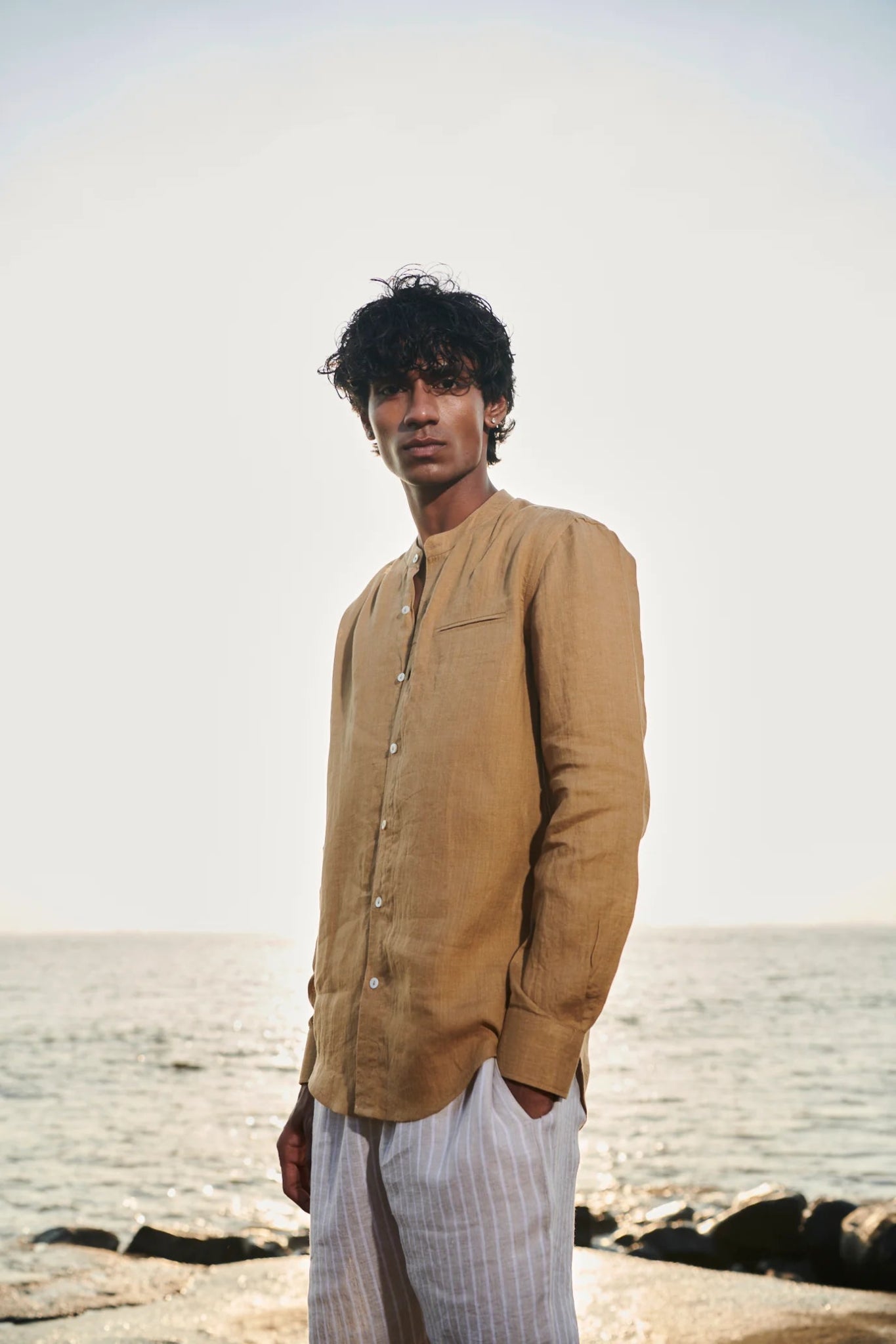 Husk Linen Men's Band Collar Shirt - Slim Fit - CiceroniShirtSaphed