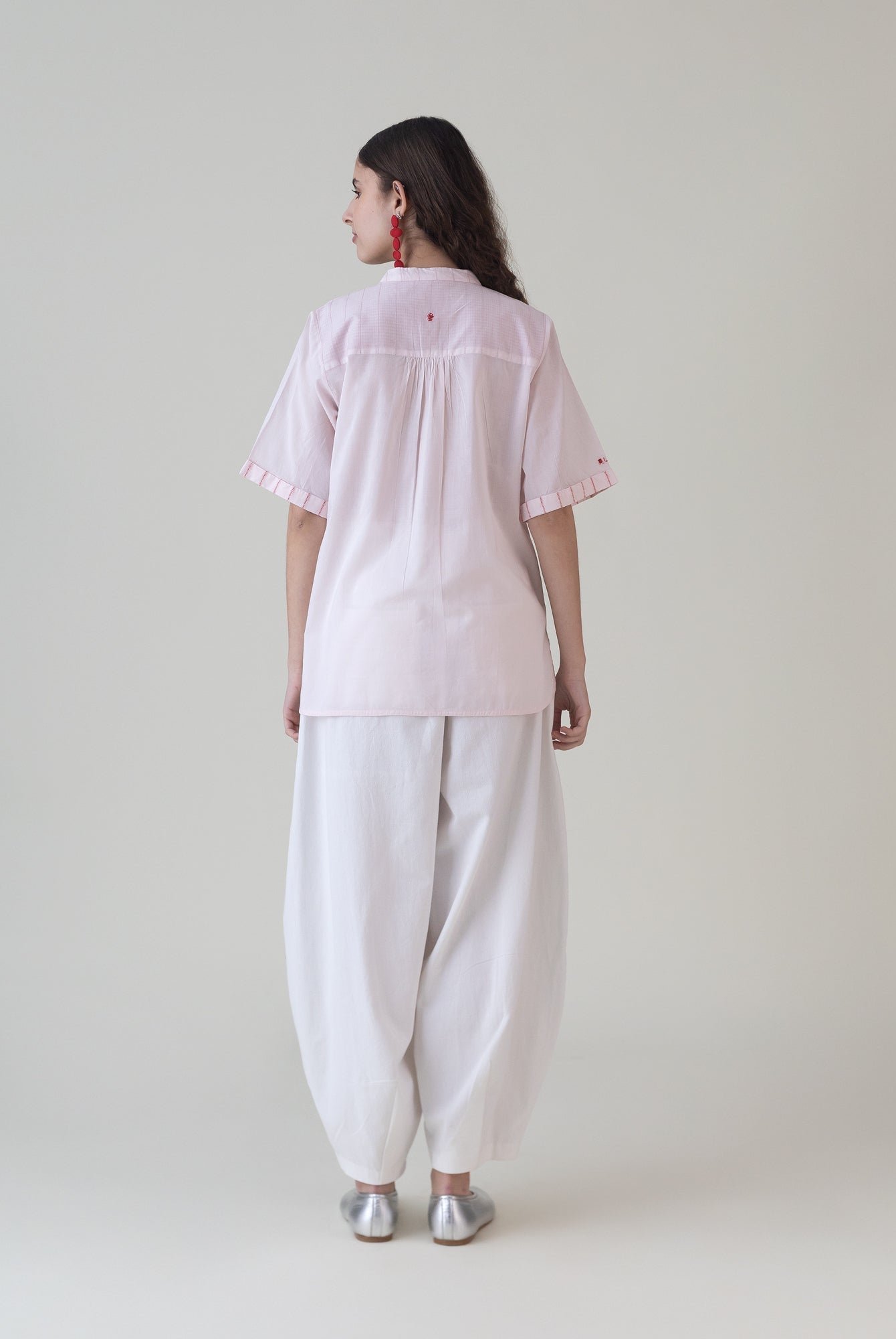 Ichigo Bubblegum Pink Shirt - CiceroniWomen ShirtsShades of India