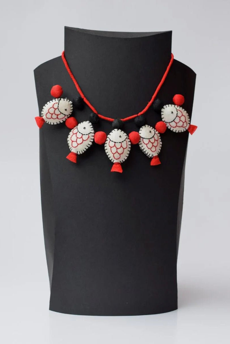 Illeesh Neckpiece - CiceroniNeckpiecePaulami