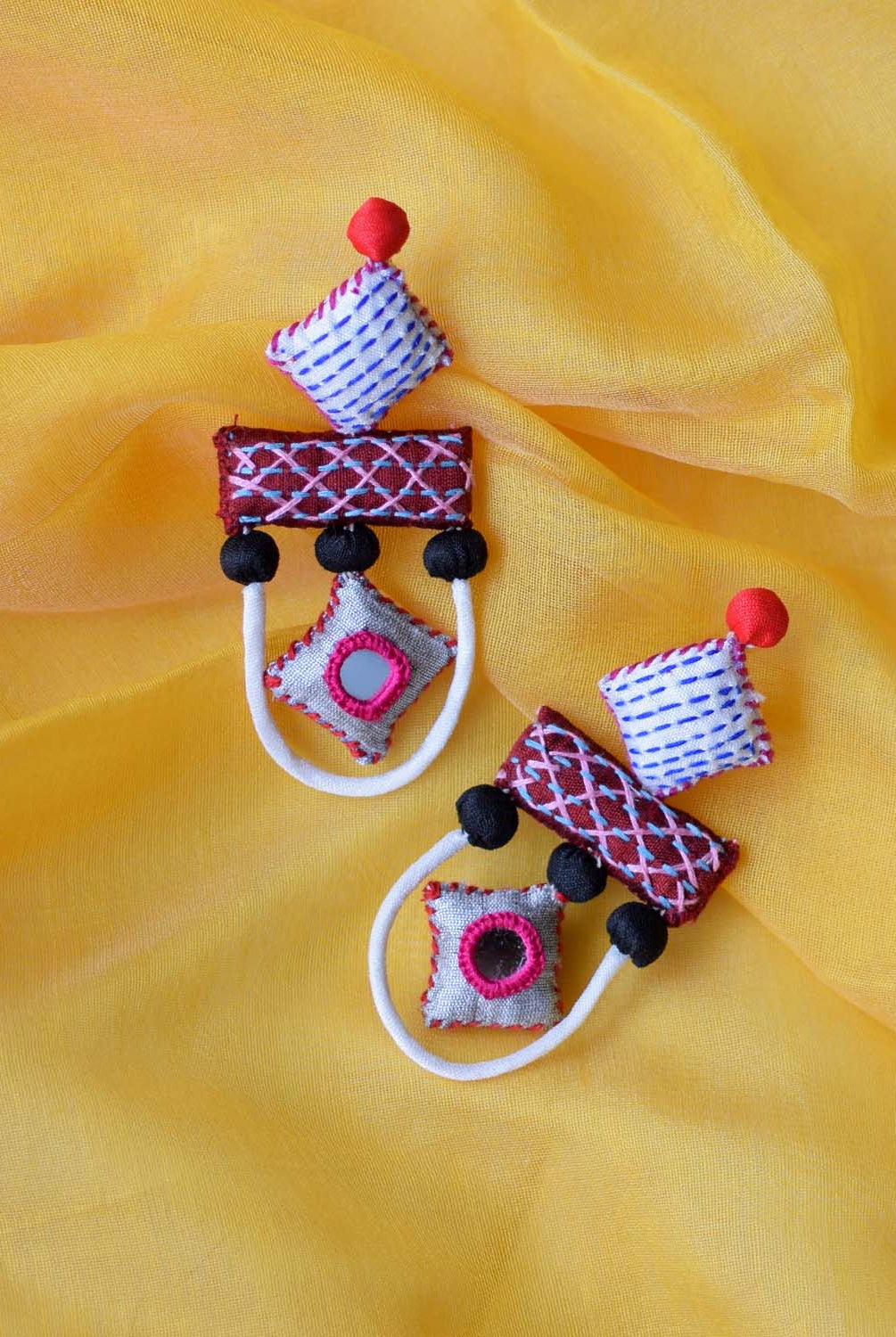 Inaya earrings - CiceroniEarringPaulami