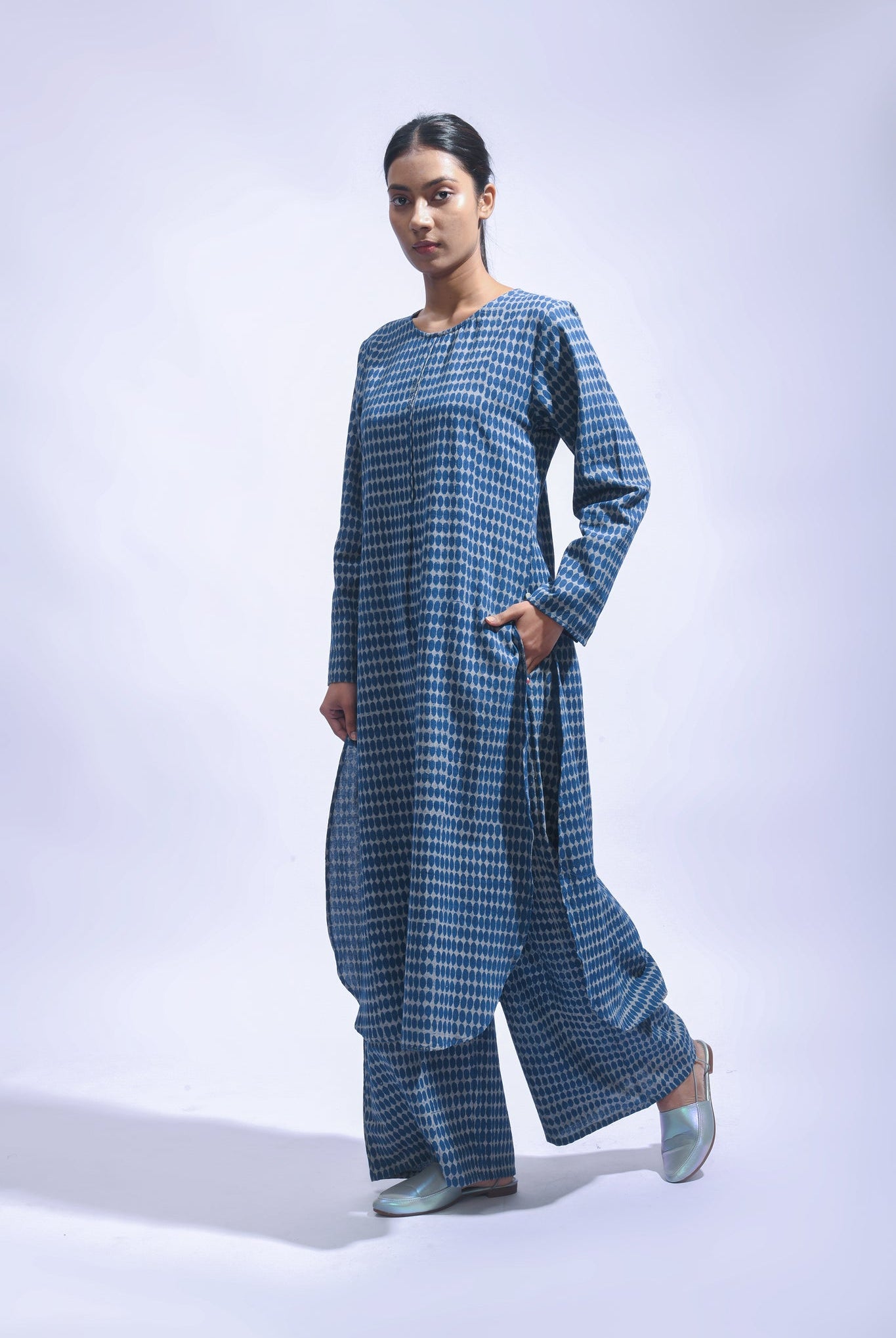 Indigo Block Printed Chambray Kurta & Pants Set - CiceroniKurta Set, Everyday WearJayati Goenka