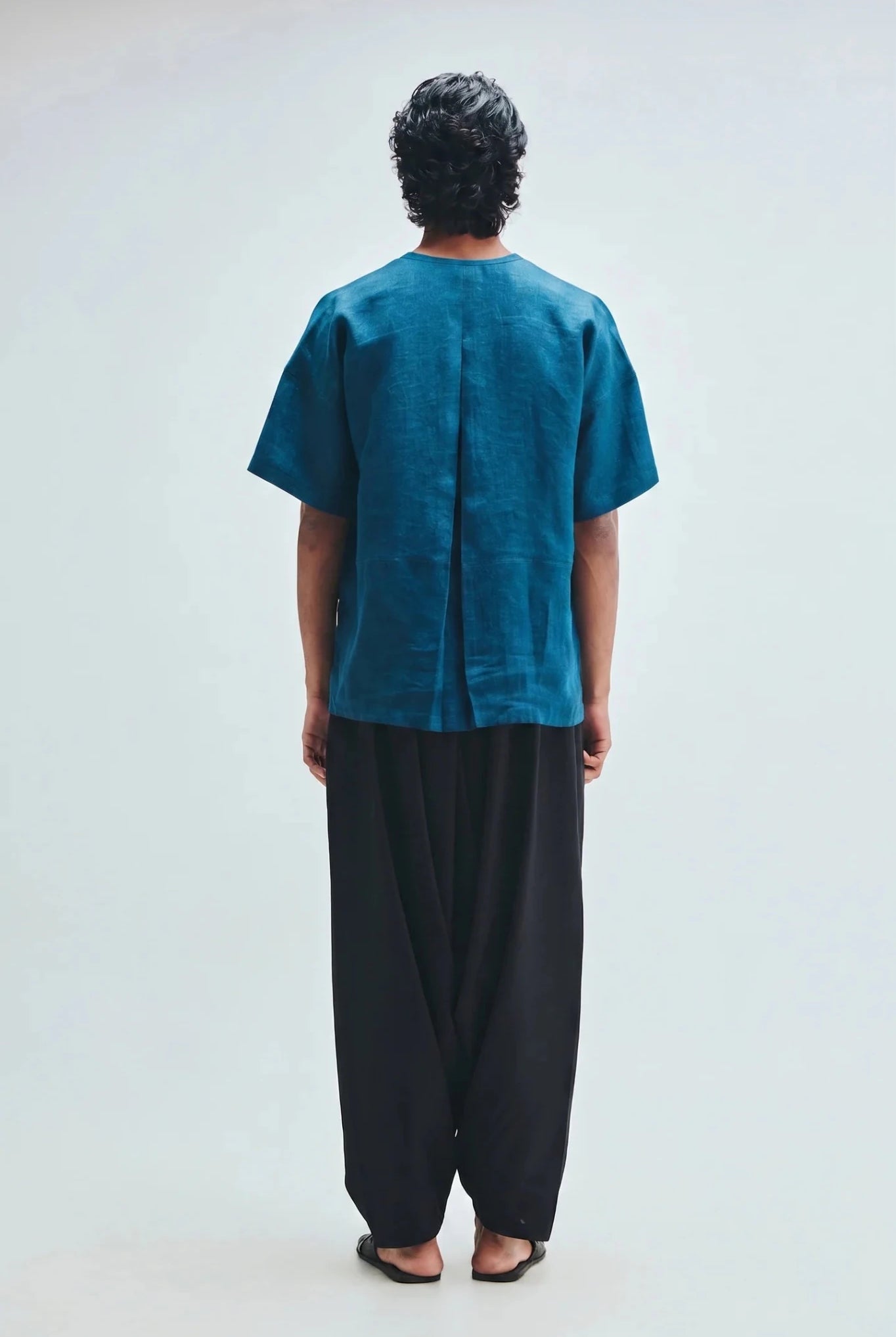 Indigo Linen Men's Half Sleeves Panelled Shirt Kurta - CiceroniShirt KurtaSaphed