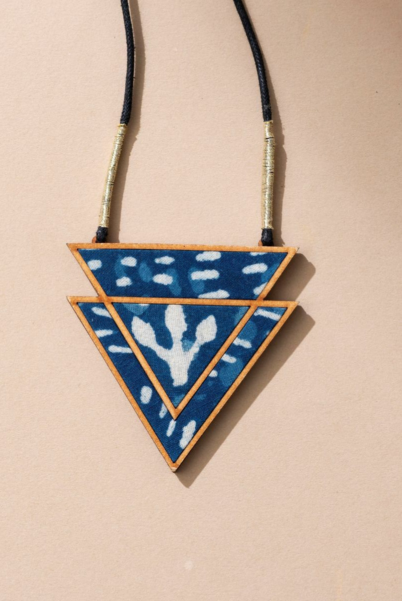 Indigo Triangular Necklace - CiceroniNecklaceWhe by Abira