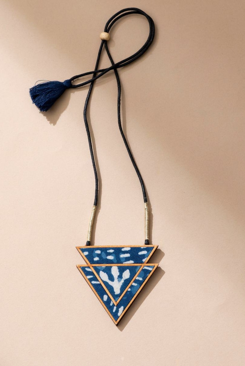 Indigo Triangular Necklace - CiceroniNecklaceWhe by Abira