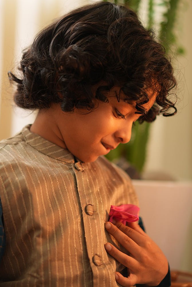 Indu Bandi Gold Nehru Jacket - CiceroniJacketsLove The World Today