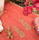 Inverted Hasli with Temple Motifs - CiceroniNecklaceAarika