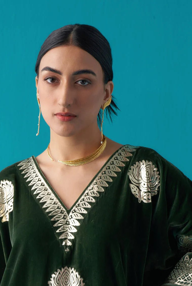 Ira Choker - CiceroniChokerEquiivalence