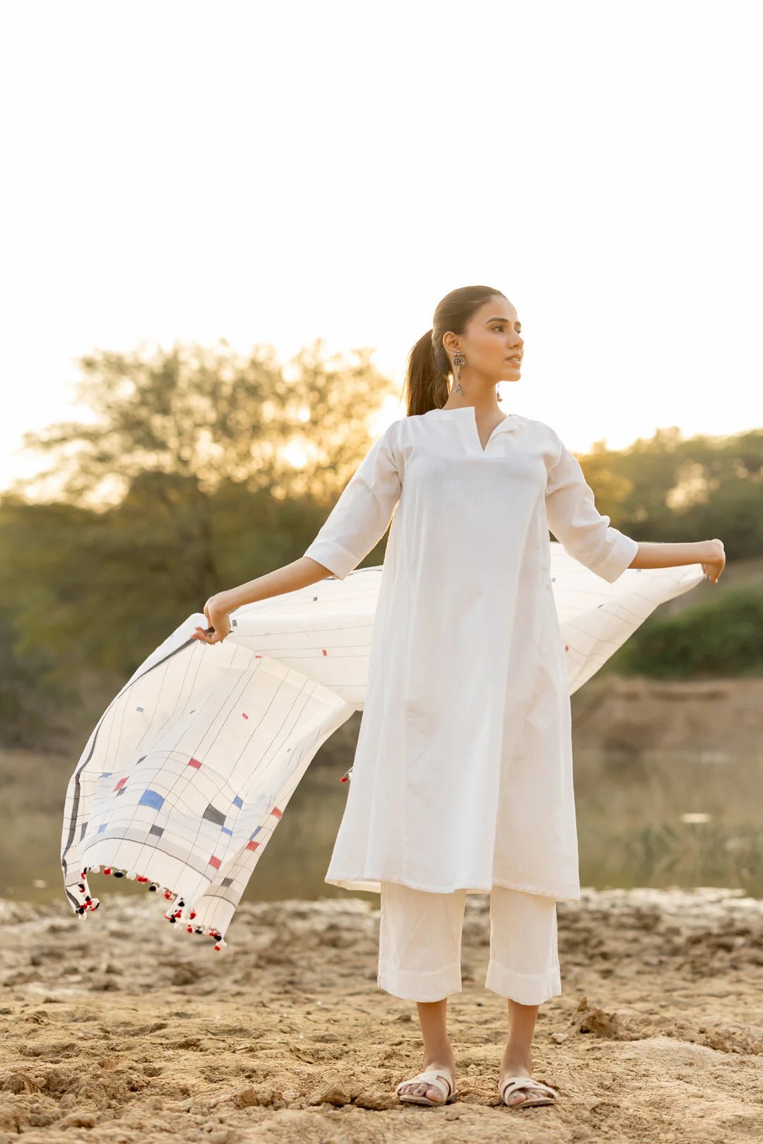 Ivory Grace Kurta Set - CiceroniKurta Set, Everyday WearMaidaan