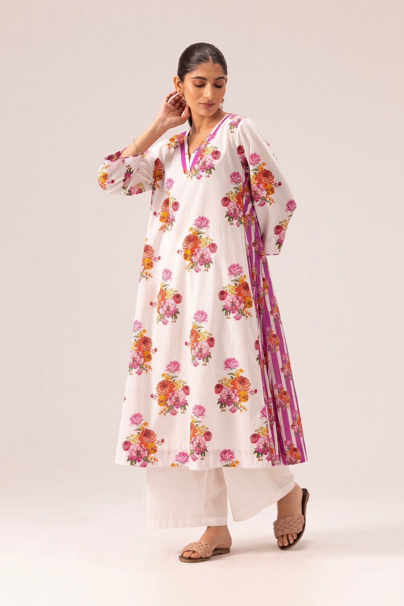 Jia Kurta Pant Set - White - CiceroniKurta Set, Everyday WearLabel Shreya Sharma