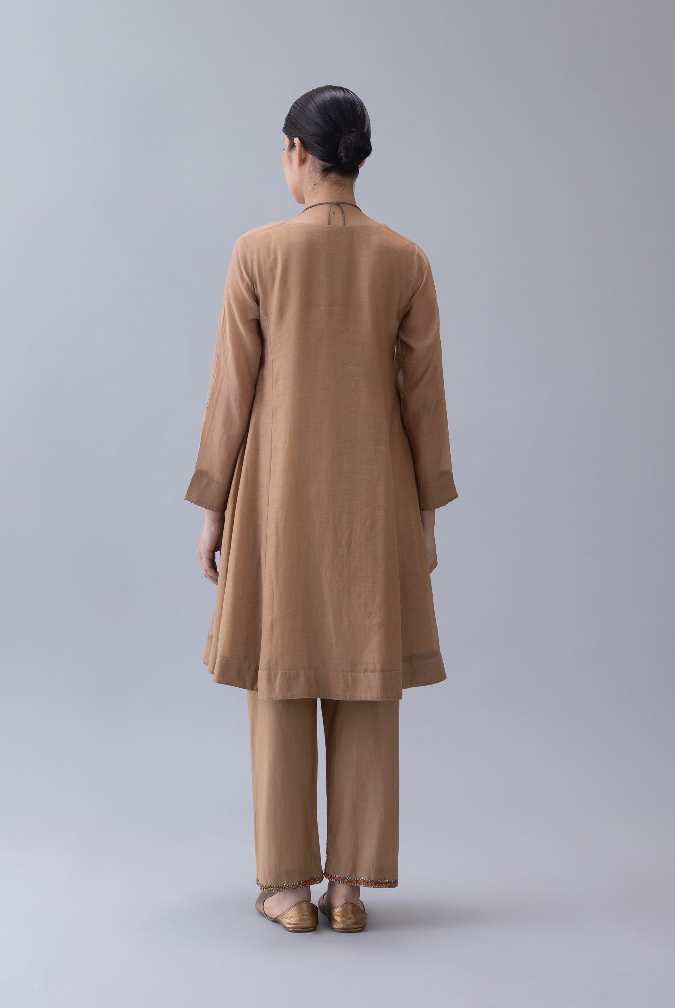 Jomo Kurta - CiceroniKurtaShades of India