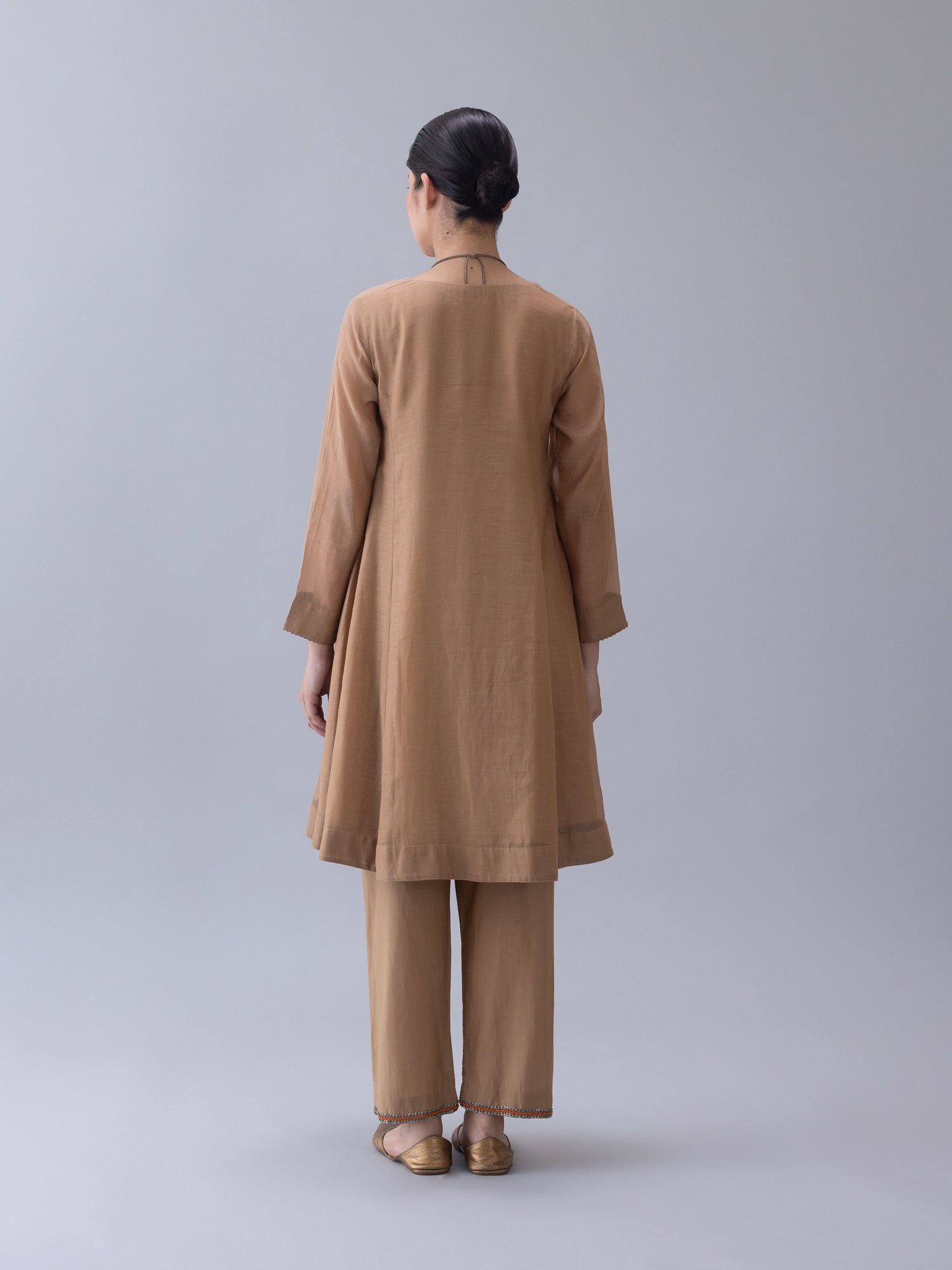 Jomo Kurta - CiceroniKurtaShades of India