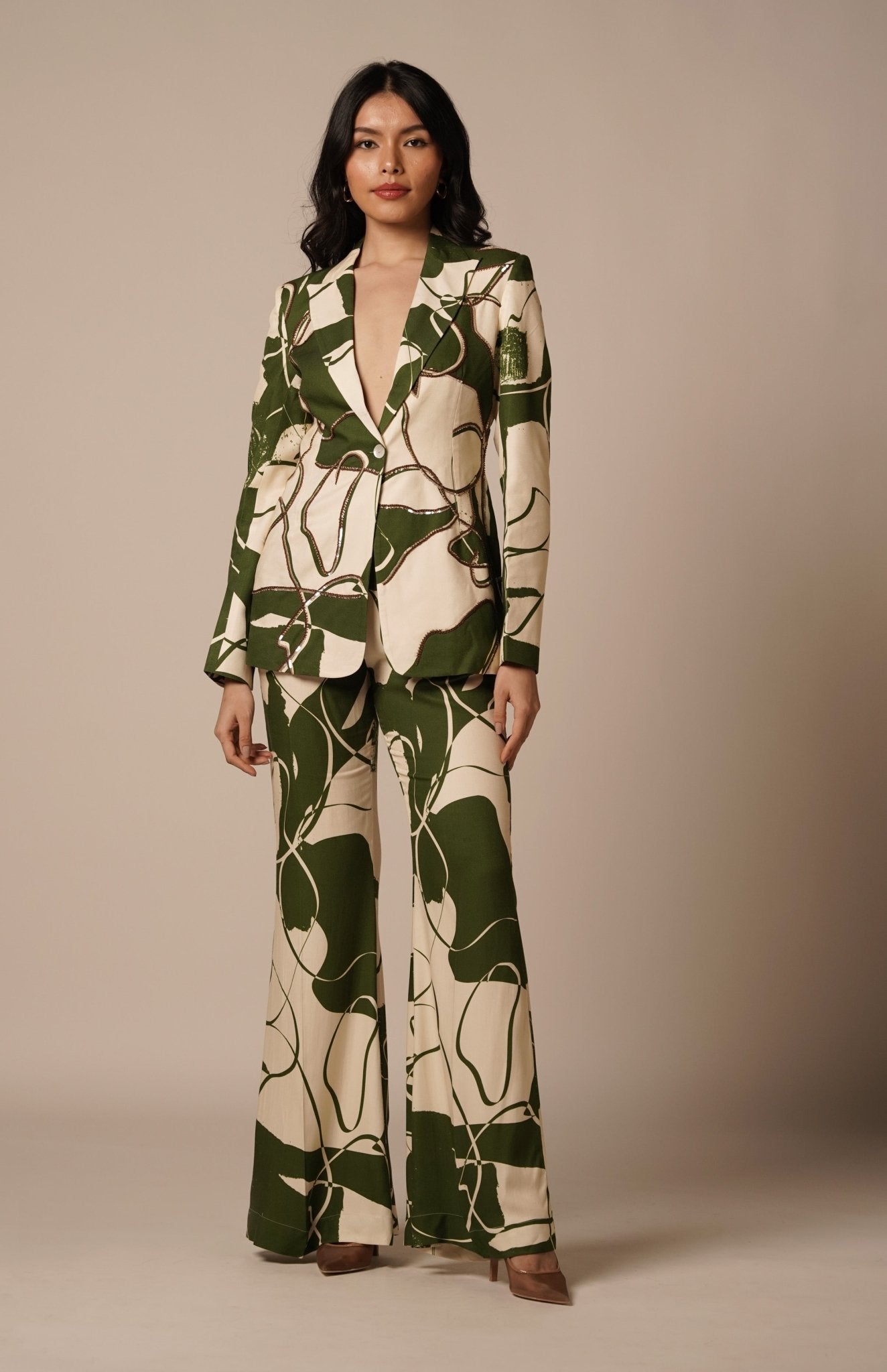 Kaee Embroidered Blazer - CiceroniBlazersAdvait