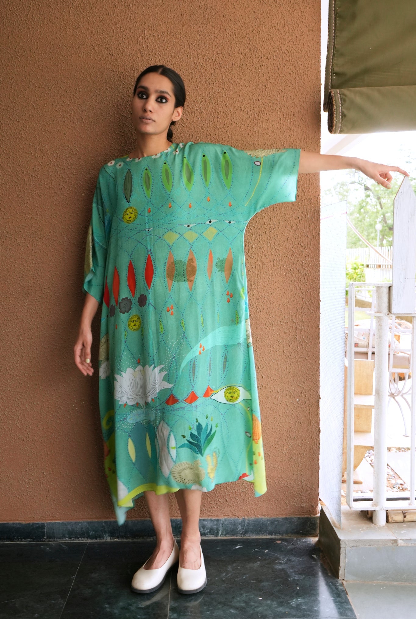 Kaftaan Dress In Chetti Green Print - CiceroniDressesNIKYTA