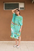 Kaftaan Dress In Chetti Green Print - CiceroniDressesNIKYTA