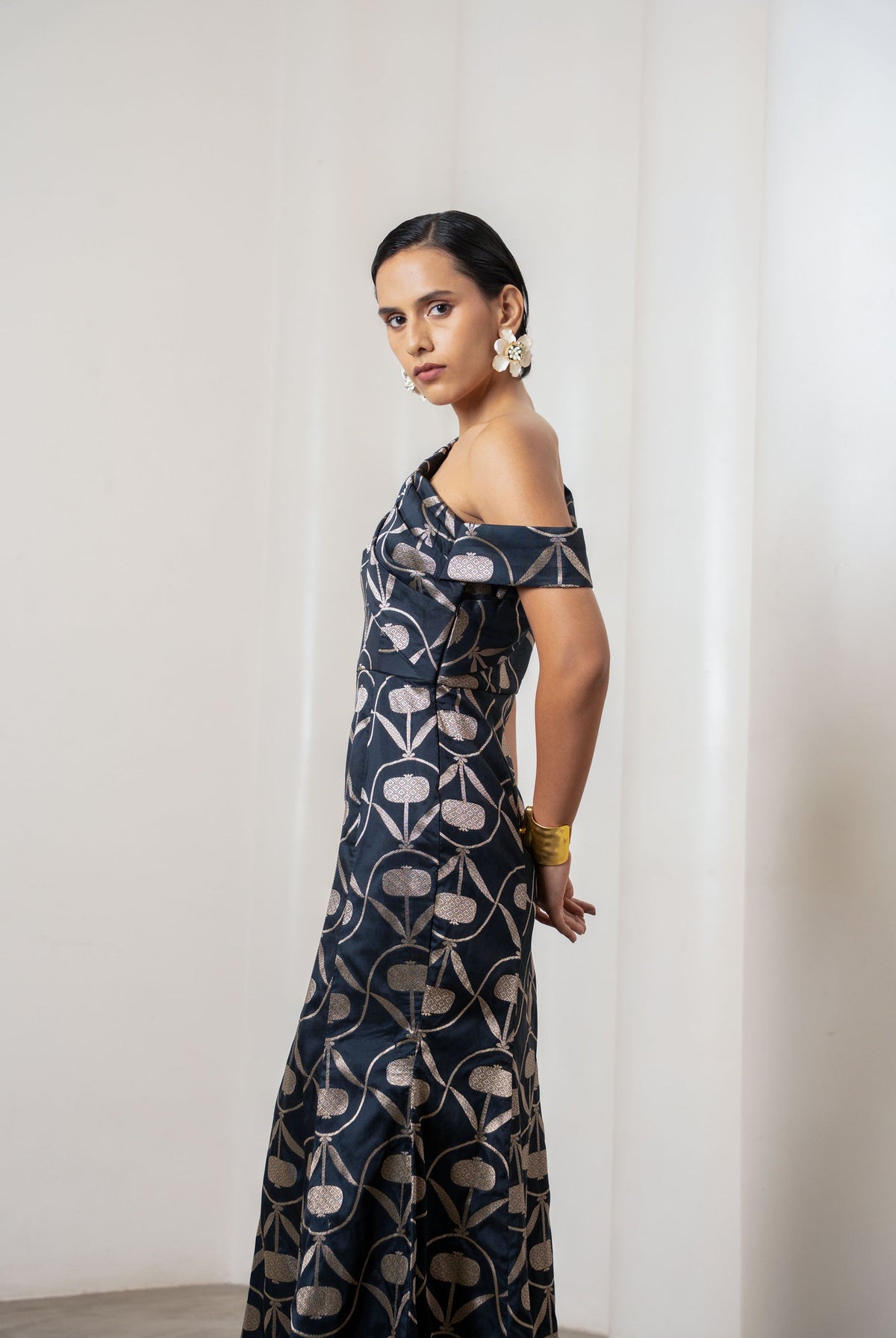 Kann Dress - CiceroniDressesShriya Singhi