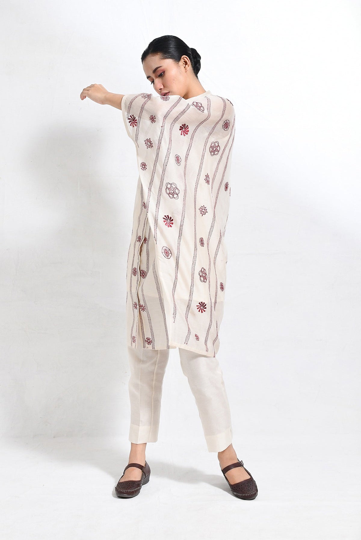 Kantha Embroidered Chanderi Silk Kaftan Co - ord (Set of 3) - CiceroniKurta Set, Everyday WearHiranya