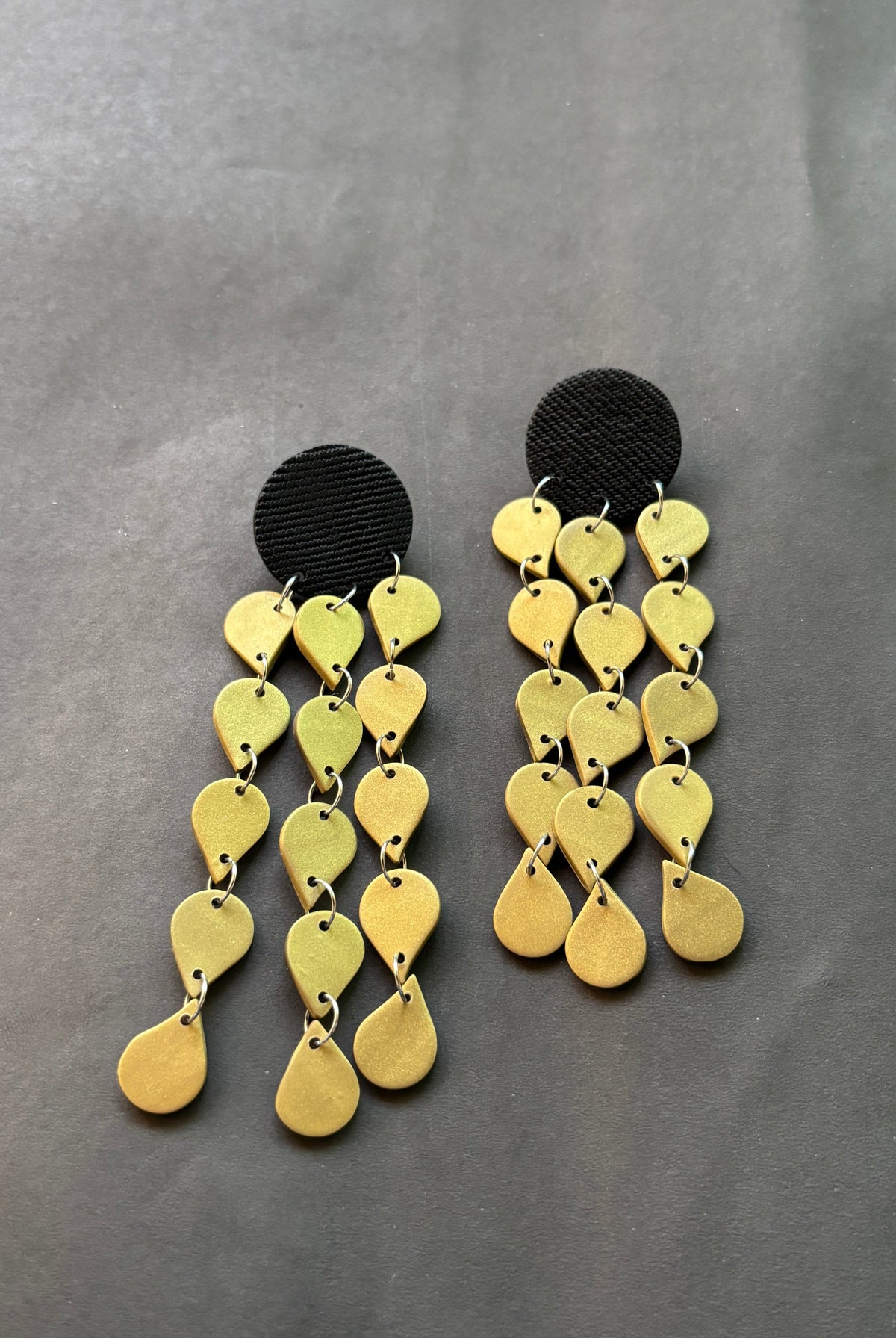 Khonsu - CiceroniEarringsColoured Ears