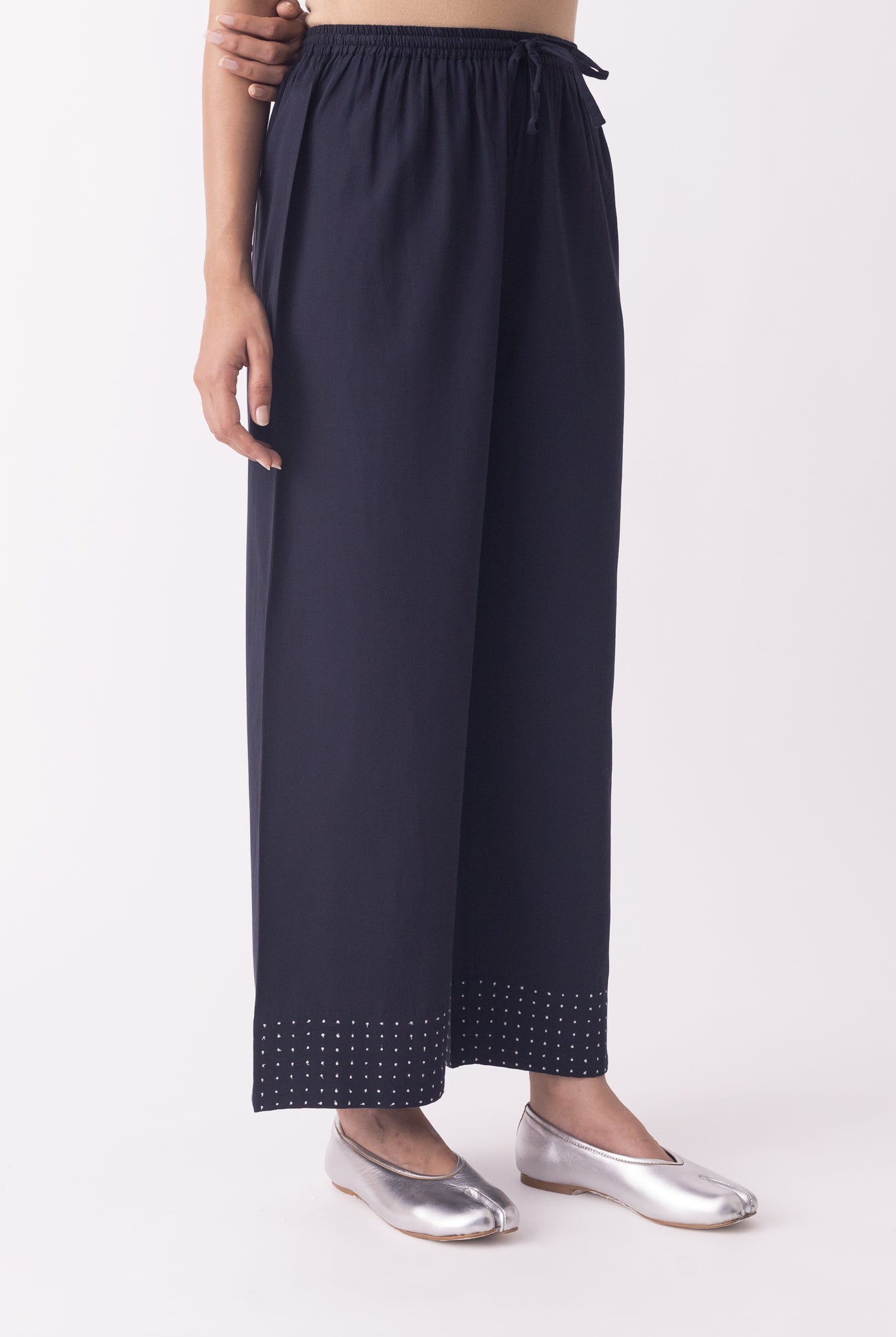 Kiku Pyjama - CiceroniPantsShades of India