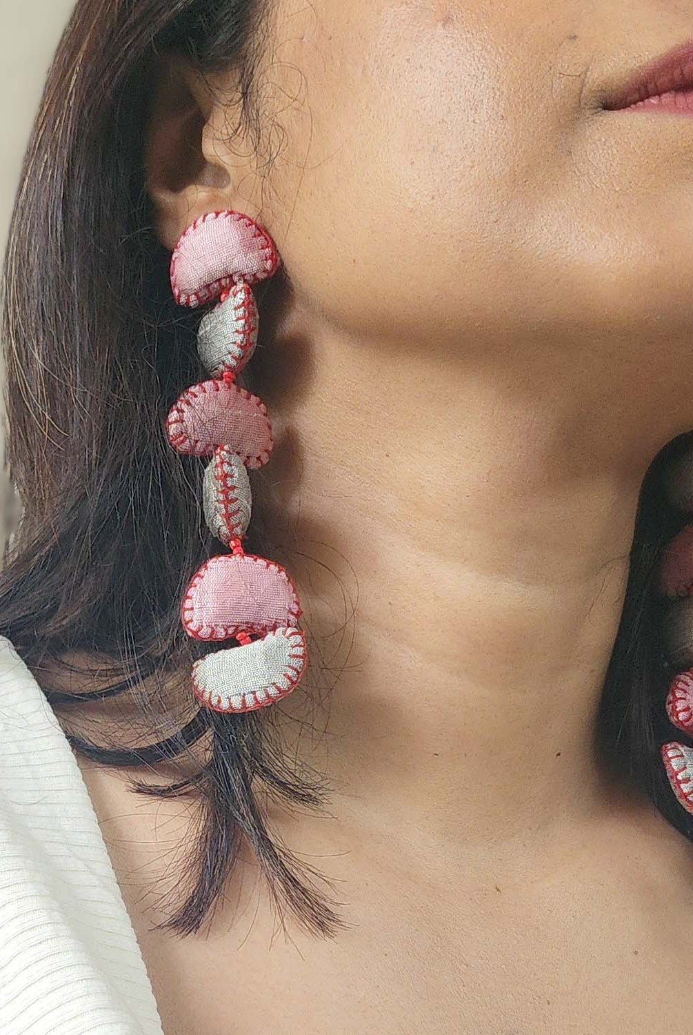 Kimaya Long Earrings - Pink - CiceroniEarringsPaulami
