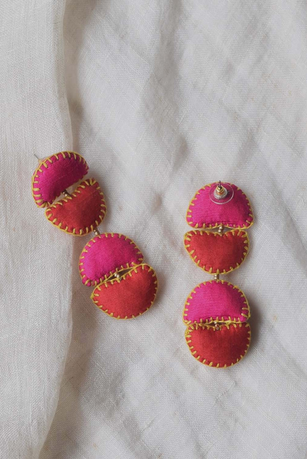 Kimaya Short earrings - Hot Pink - CiceroniEarringPaulami