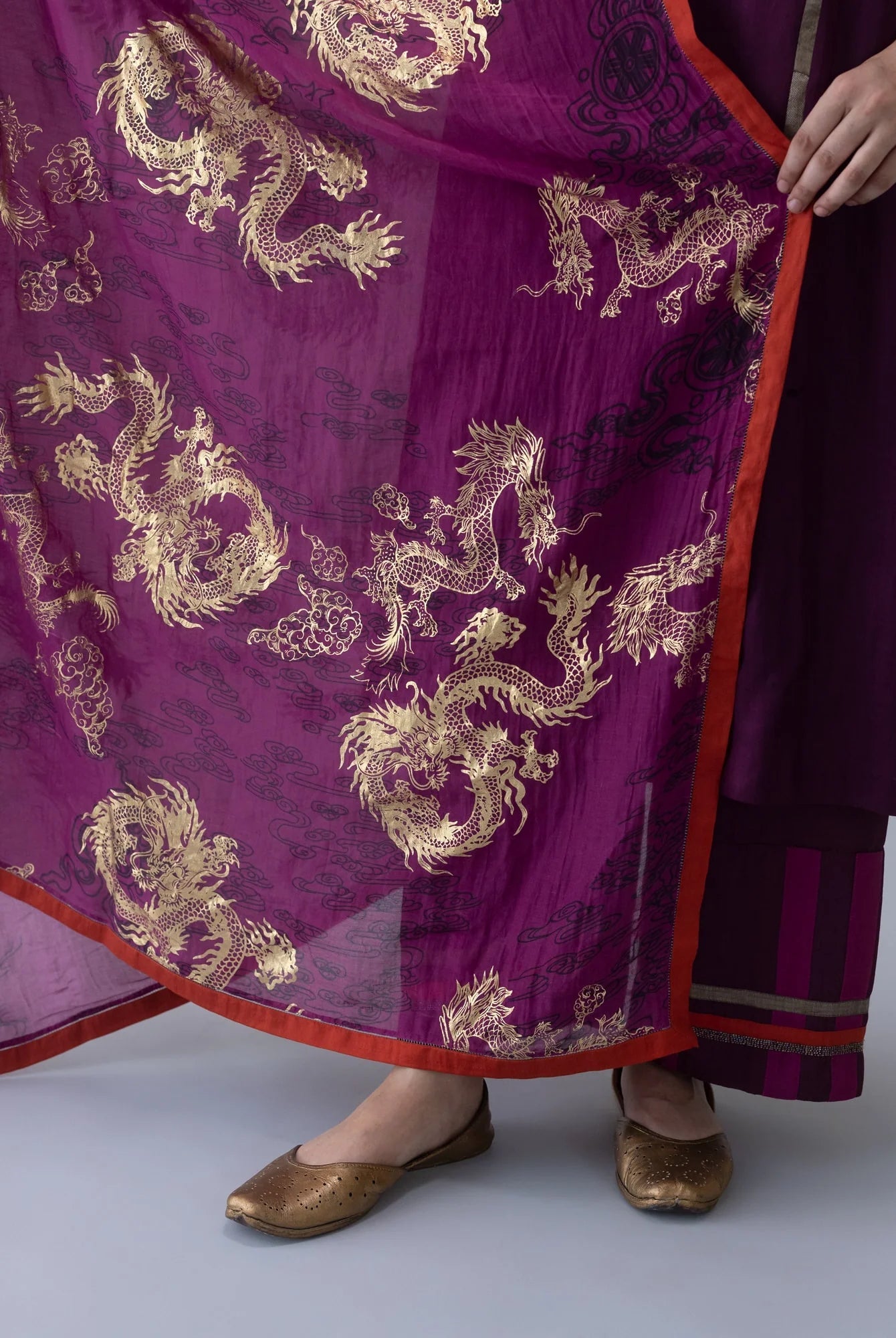 Kora Wine Dupatta - CiceroniDupattaShades of India