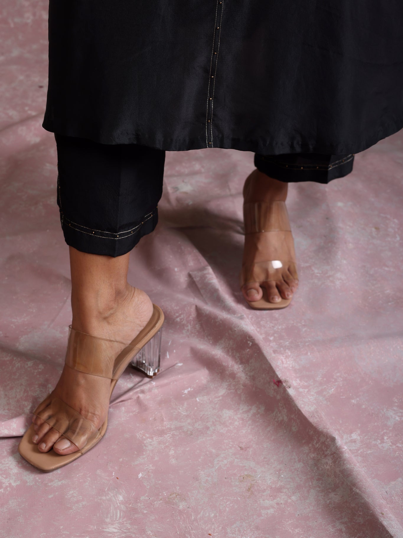 Kshiti Outfit - CiceroniKurta Set, Festive WearChokhi Chorri