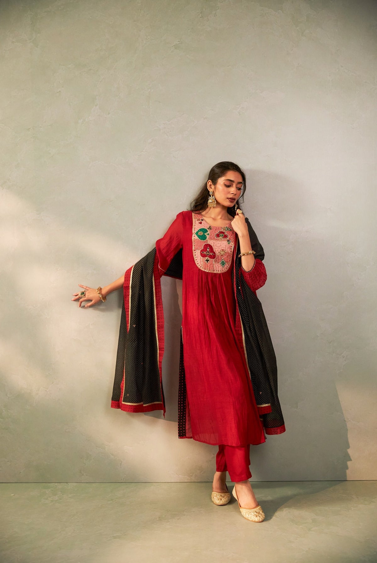 Kumkum Embroidered Dupatta - CiceroniDupattaPants and Pajamas