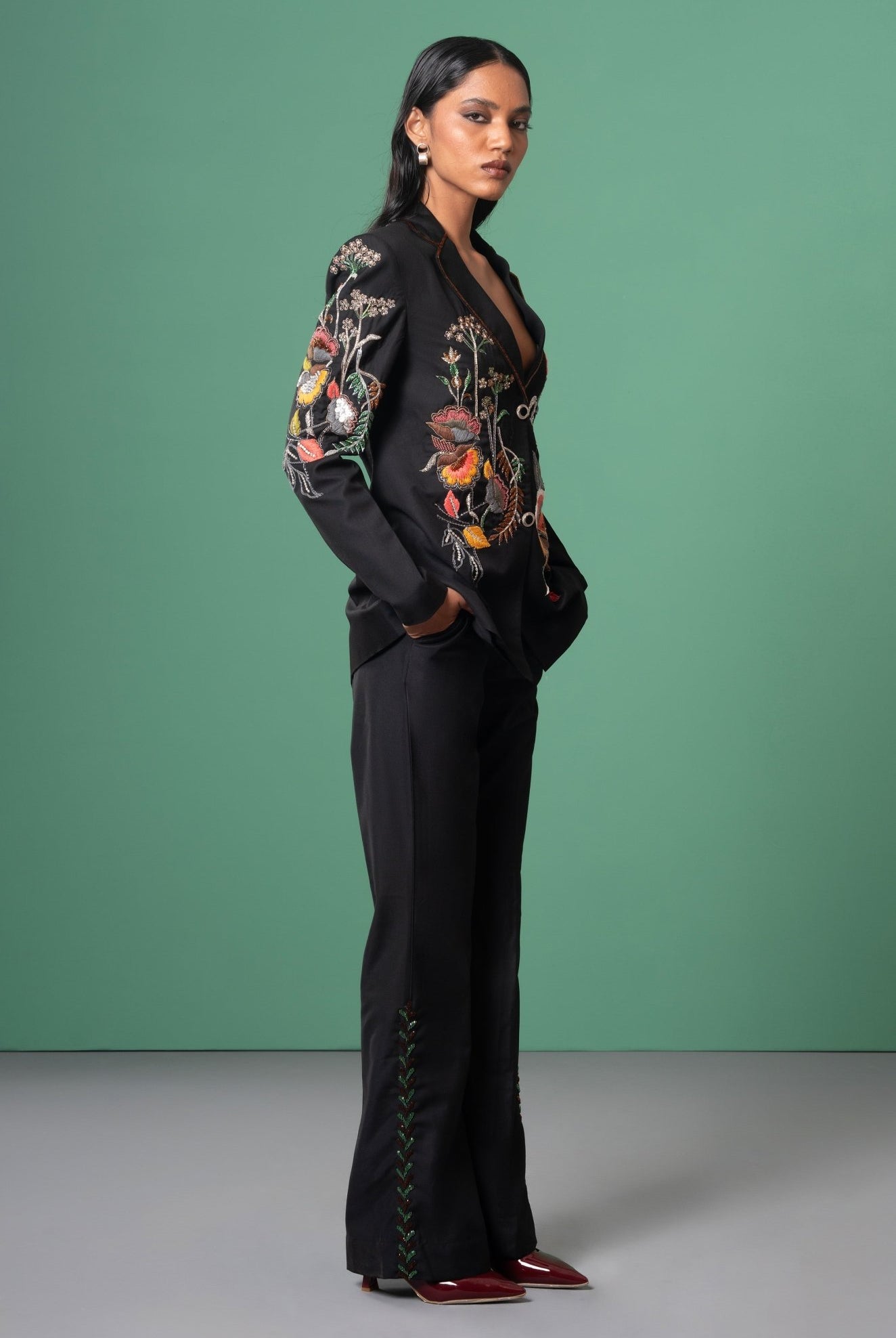 Kuro Embroidered Blazer Set - CiceroniCo - ord SetAdvait