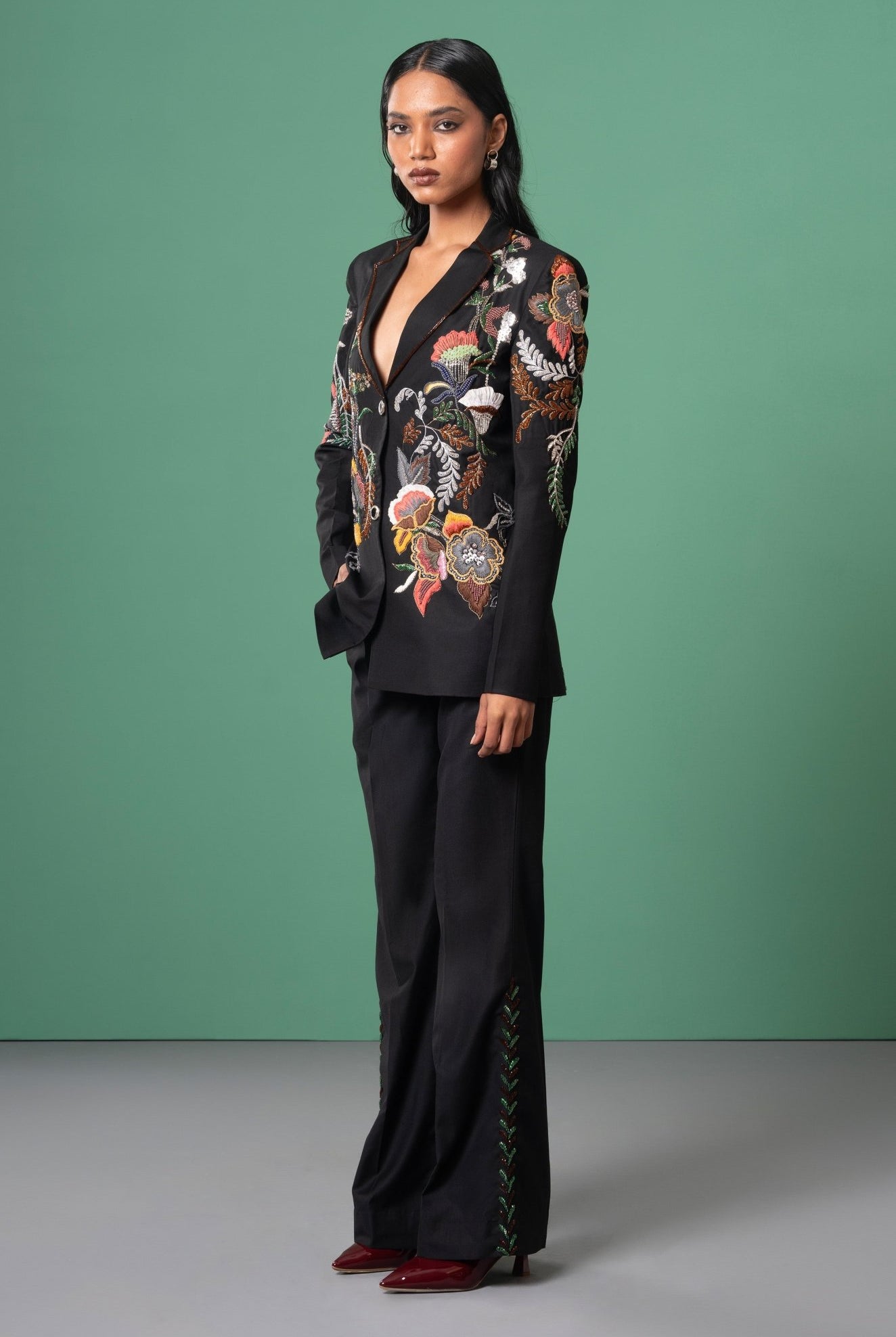 Kuro Embroidered Blazer Set - CiceroniCo - ord SetAdvait