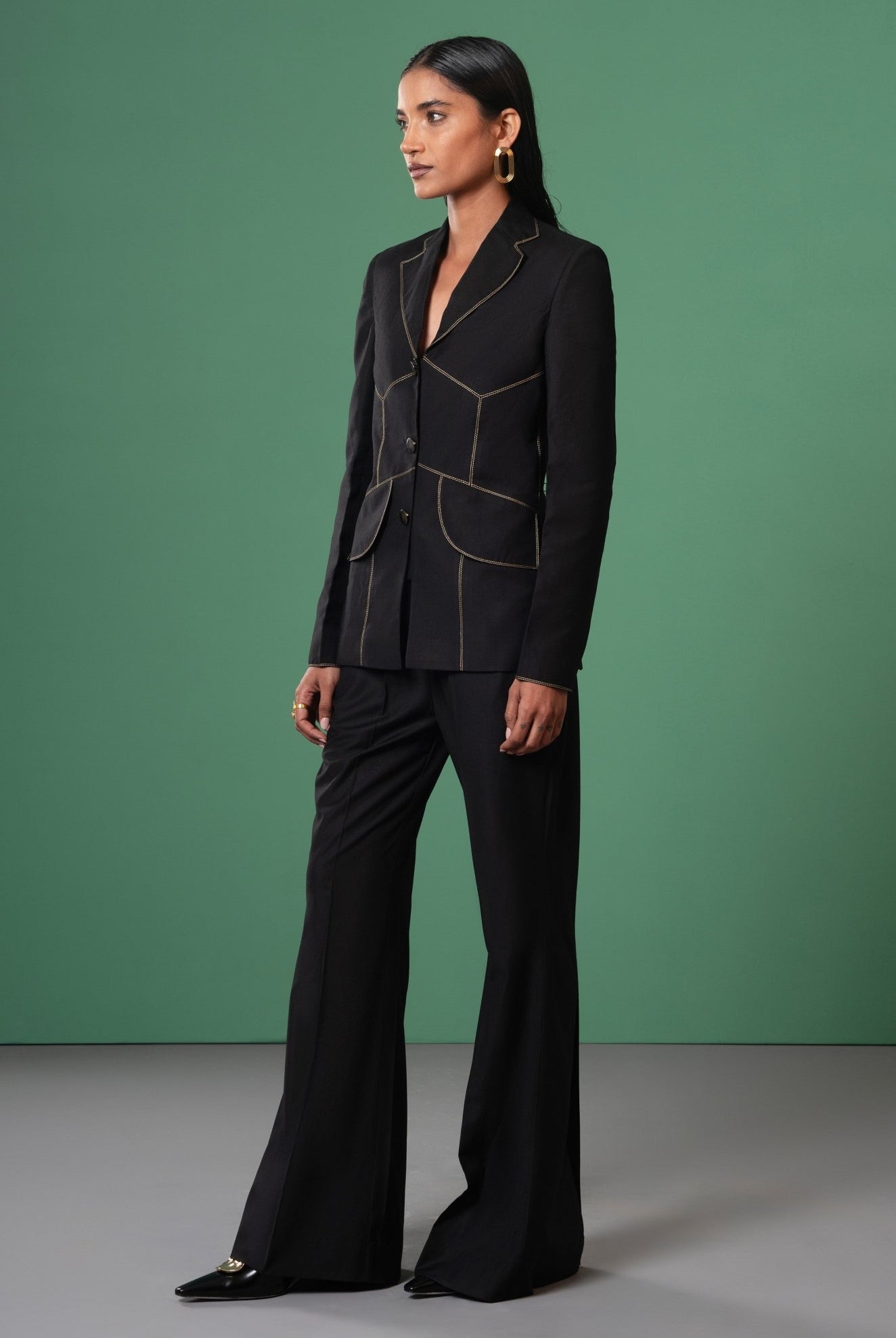 Kuro Panelled Blazer - CiceroniBlazersAdvait