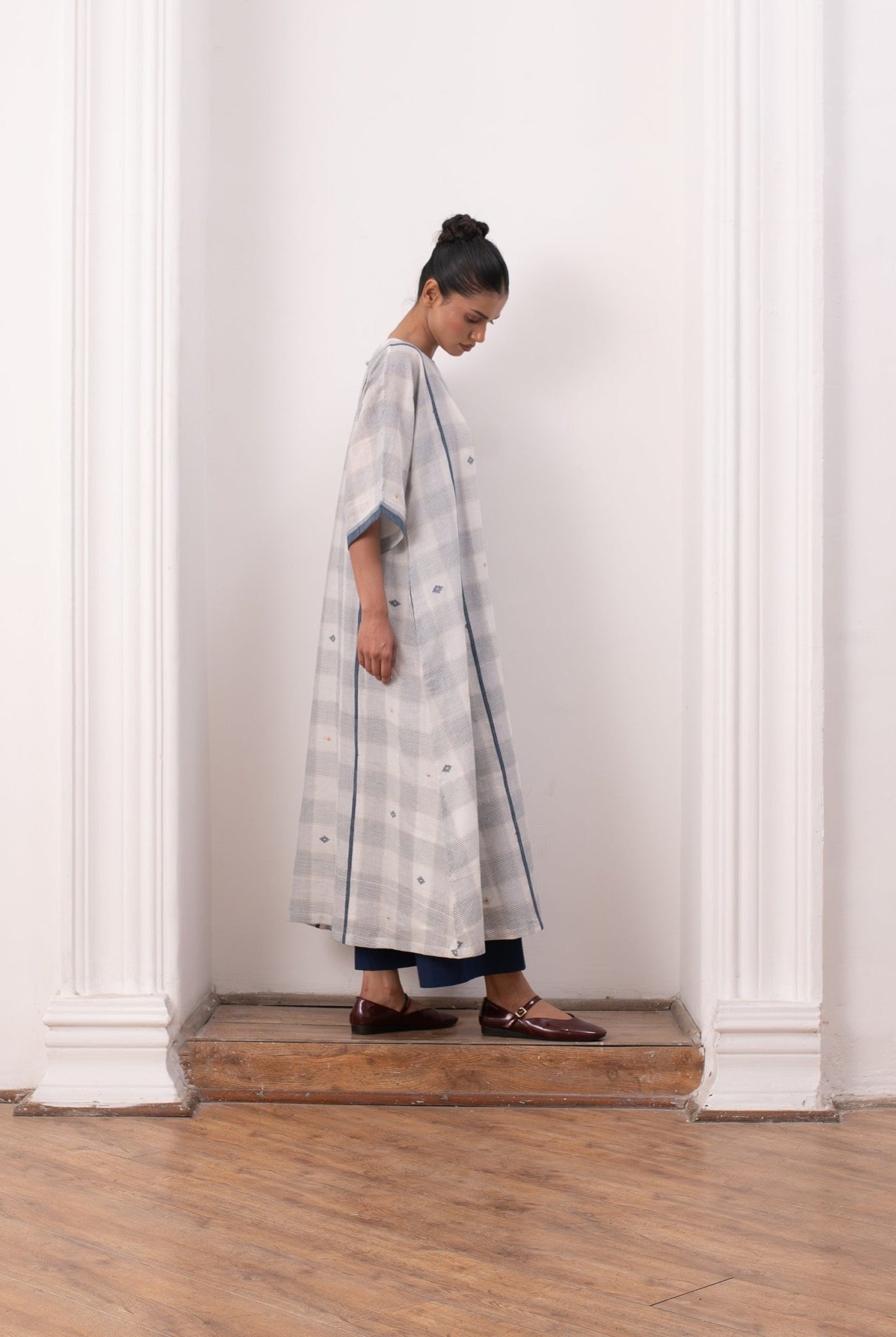 Kusama Jamdani Set - White & Indigo - CiceroniKurta Set, Everyday WearHiranya