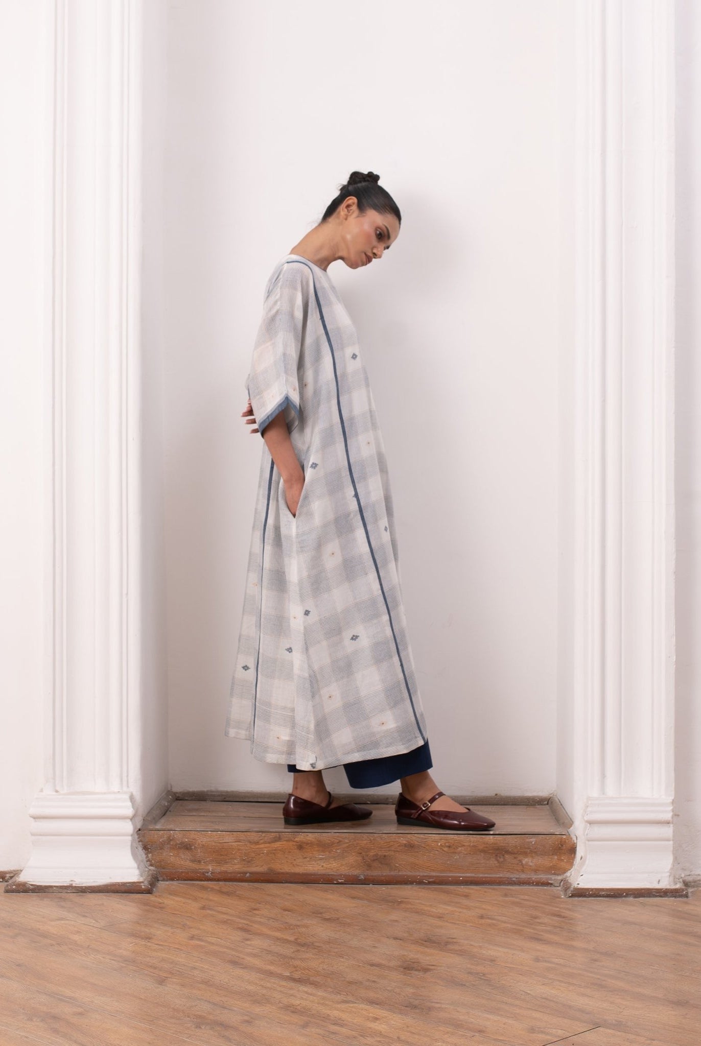 Kusama Jamdani Set - White & Indigo - CiceroniKurta Set, Everyday WearHiranya