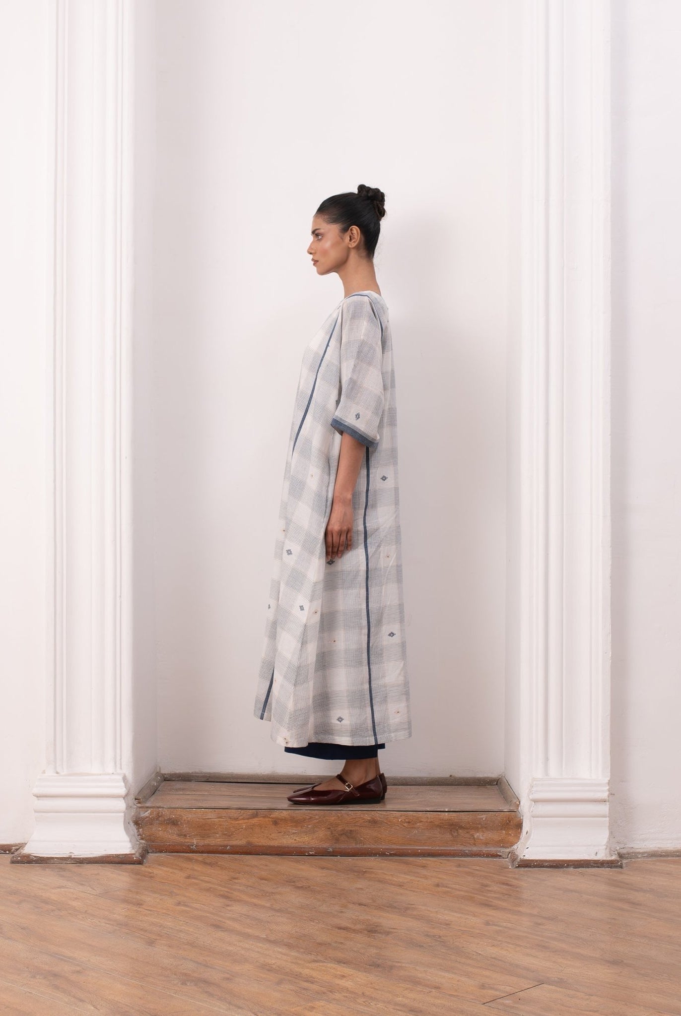 Kusama Jamdani Set - White & Indigo - CiceroniKurta Set, Everyday WearHiranya