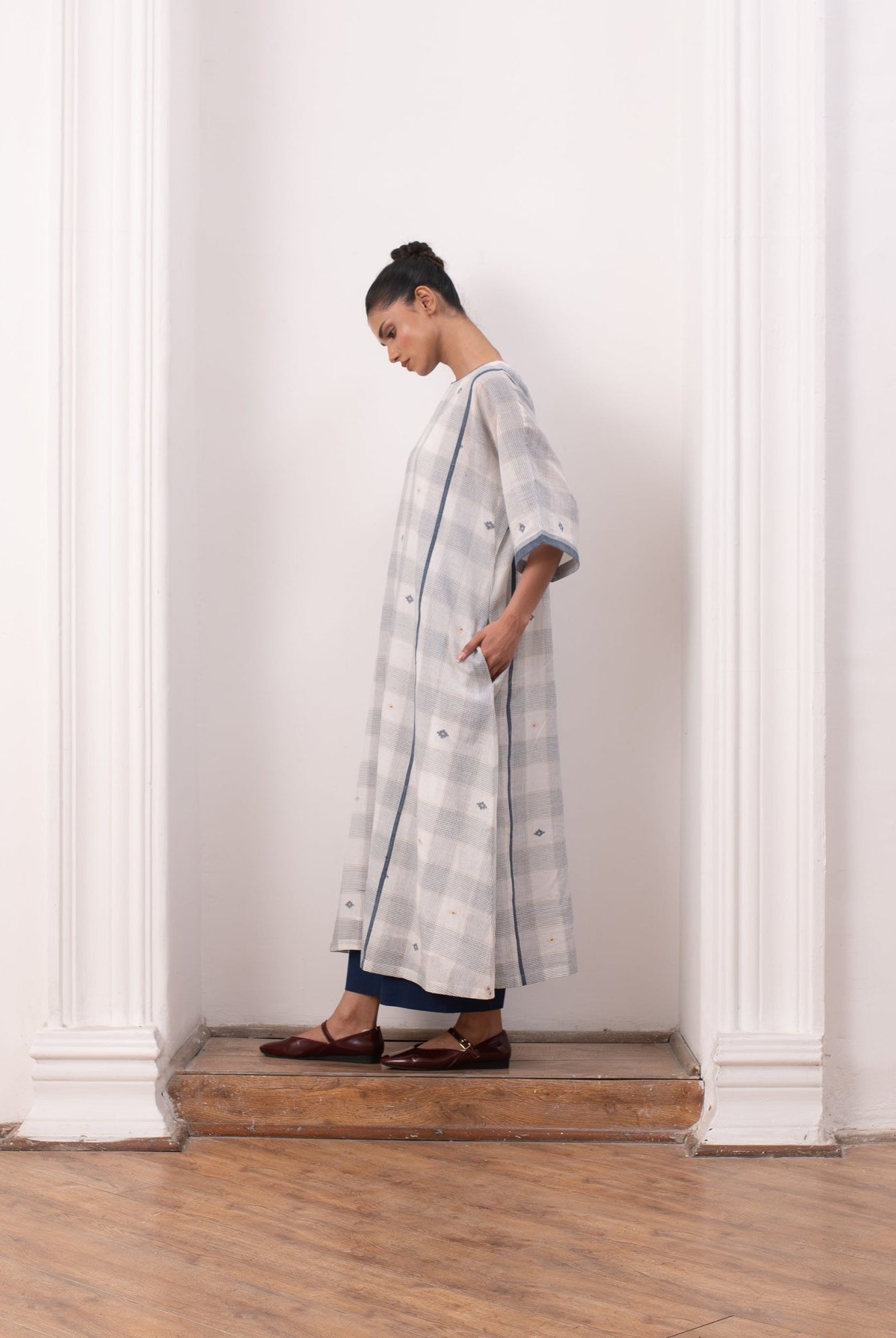 Kusama Jamdani Set - White & Indigo - CiceroniKurta Set, Everyday WearHiranya