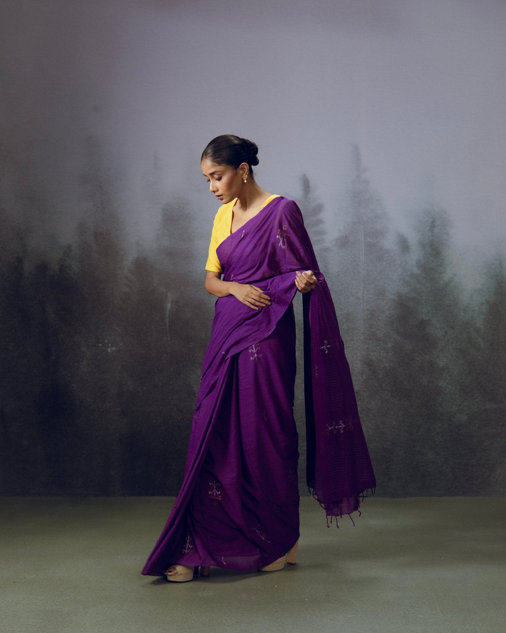 Lalita Saree - CiceroniSareeGulmohar Calcutta