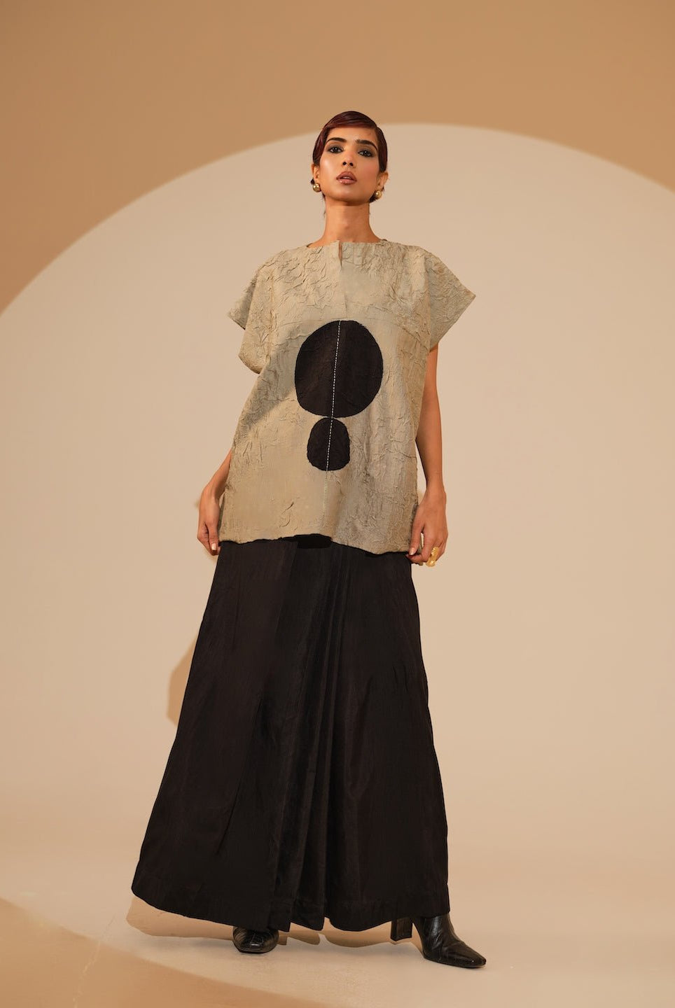 Lane Top - Taupe and Black - CiceroniTopsStoique