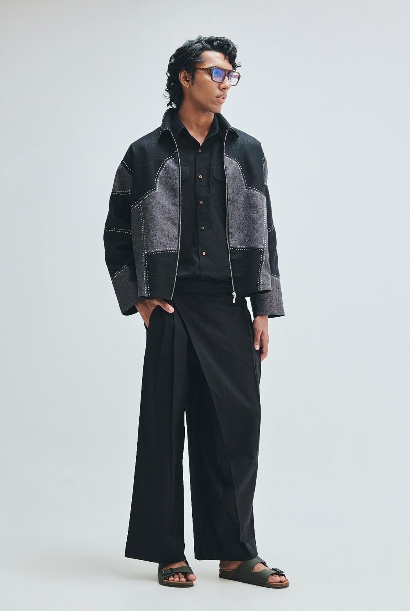 Linen Kantha Men’s Applique Panelled Jacket - CiceroniJacketSaphed