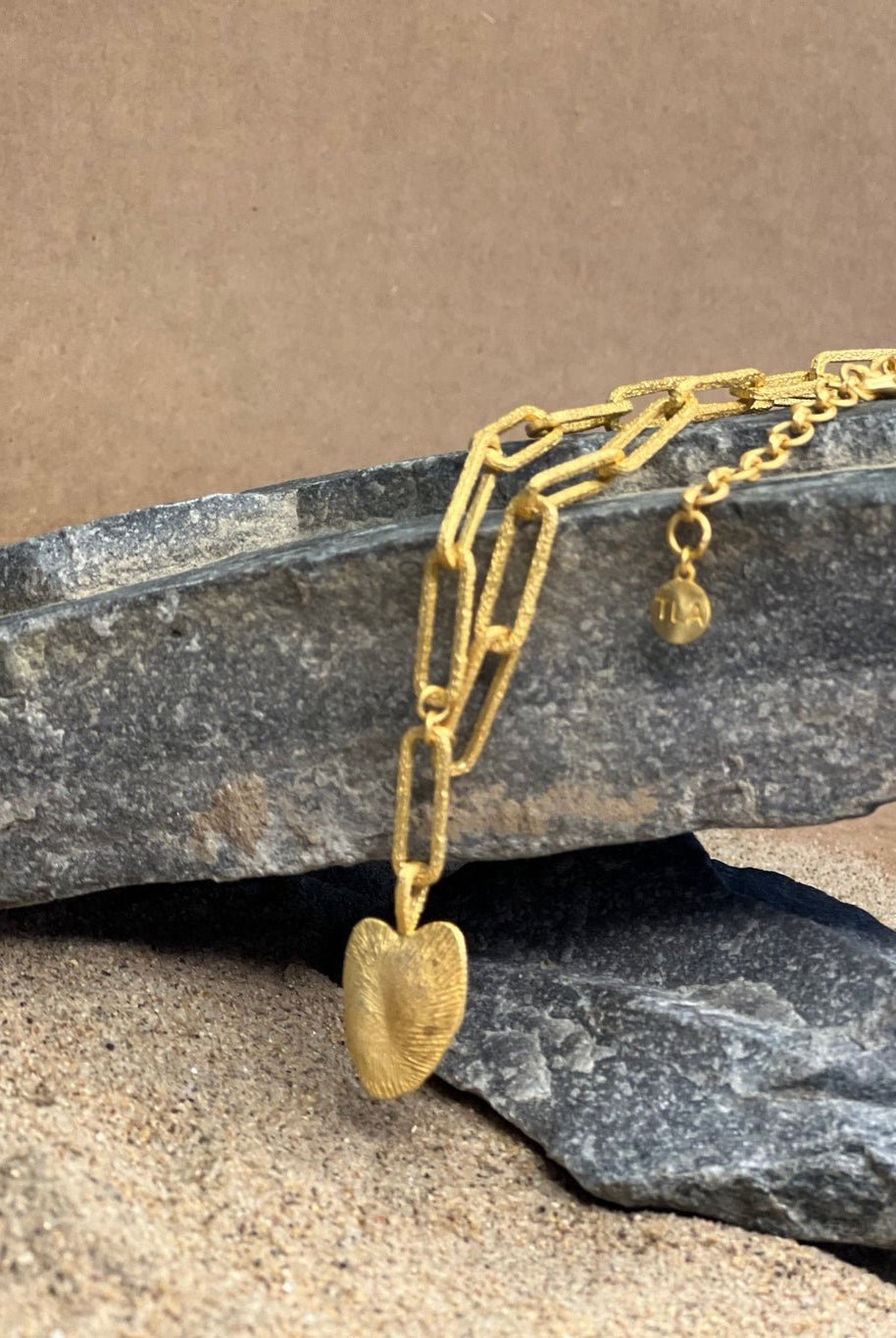 Linked Amour Drop Necklace - CiceroniNeckpieceThe Loom Art